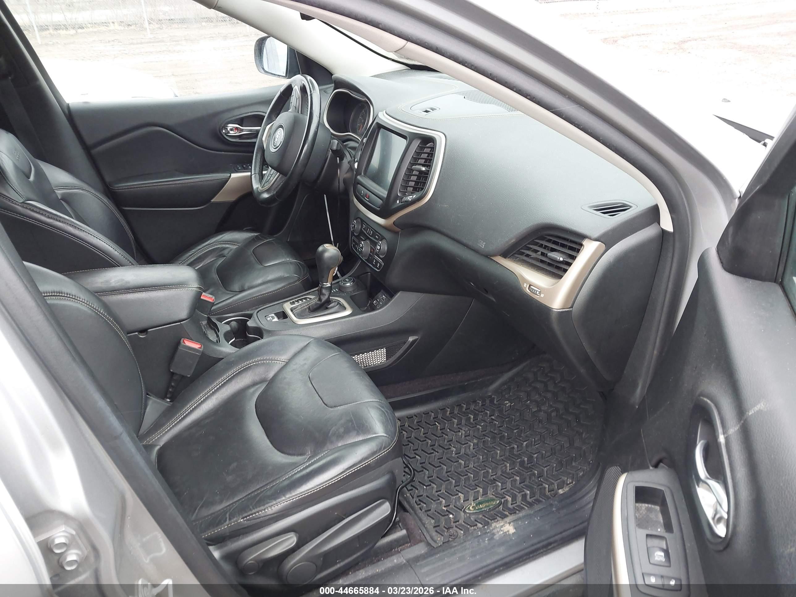 JEEP CHEROKEE image 5