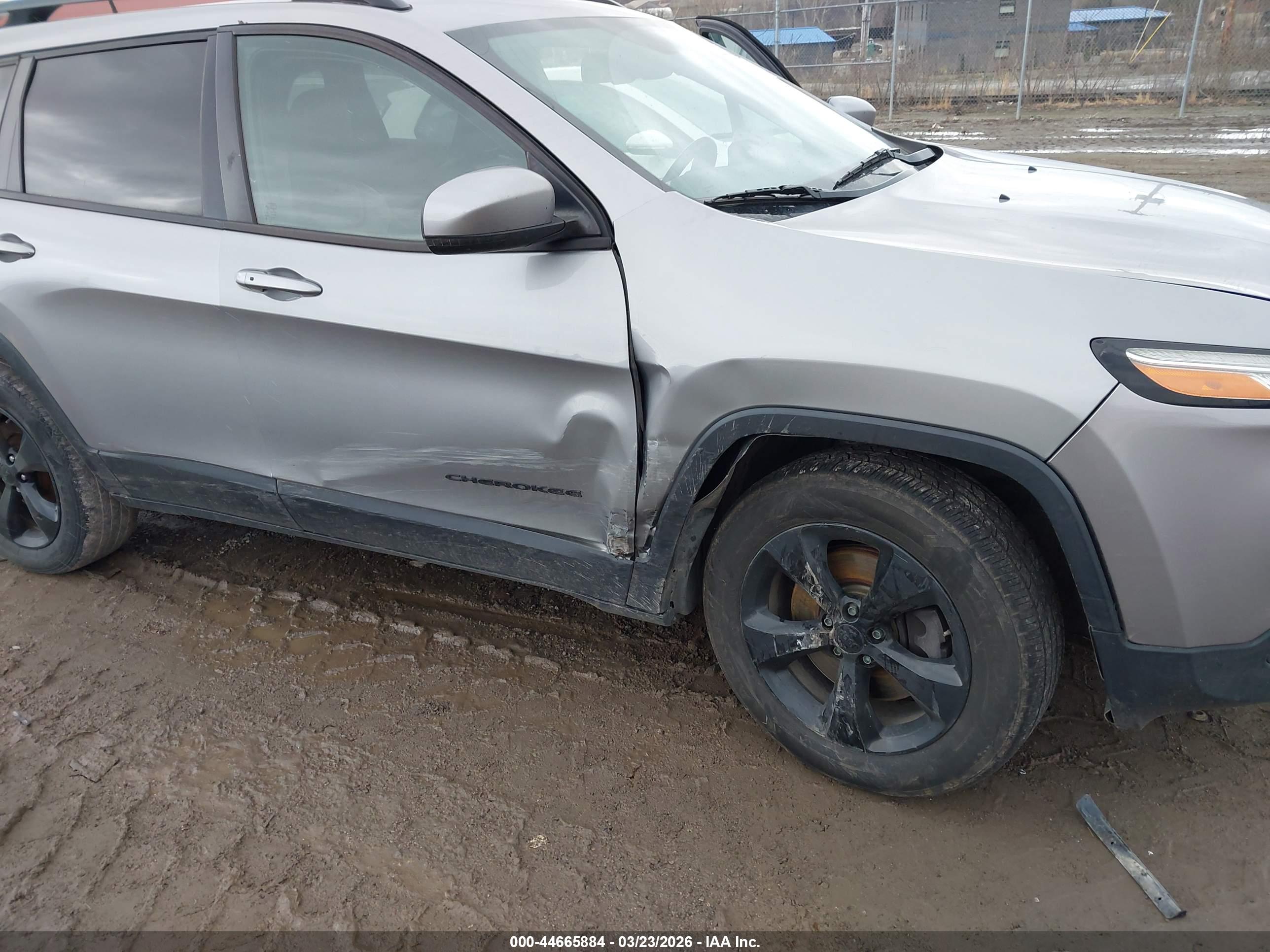 JEEP CHEROKEE image 6
