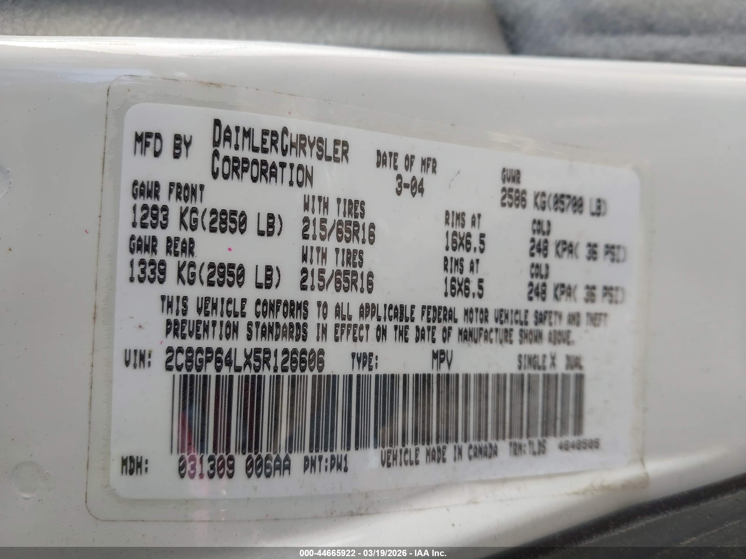 CHRYSLER TOWN image 9