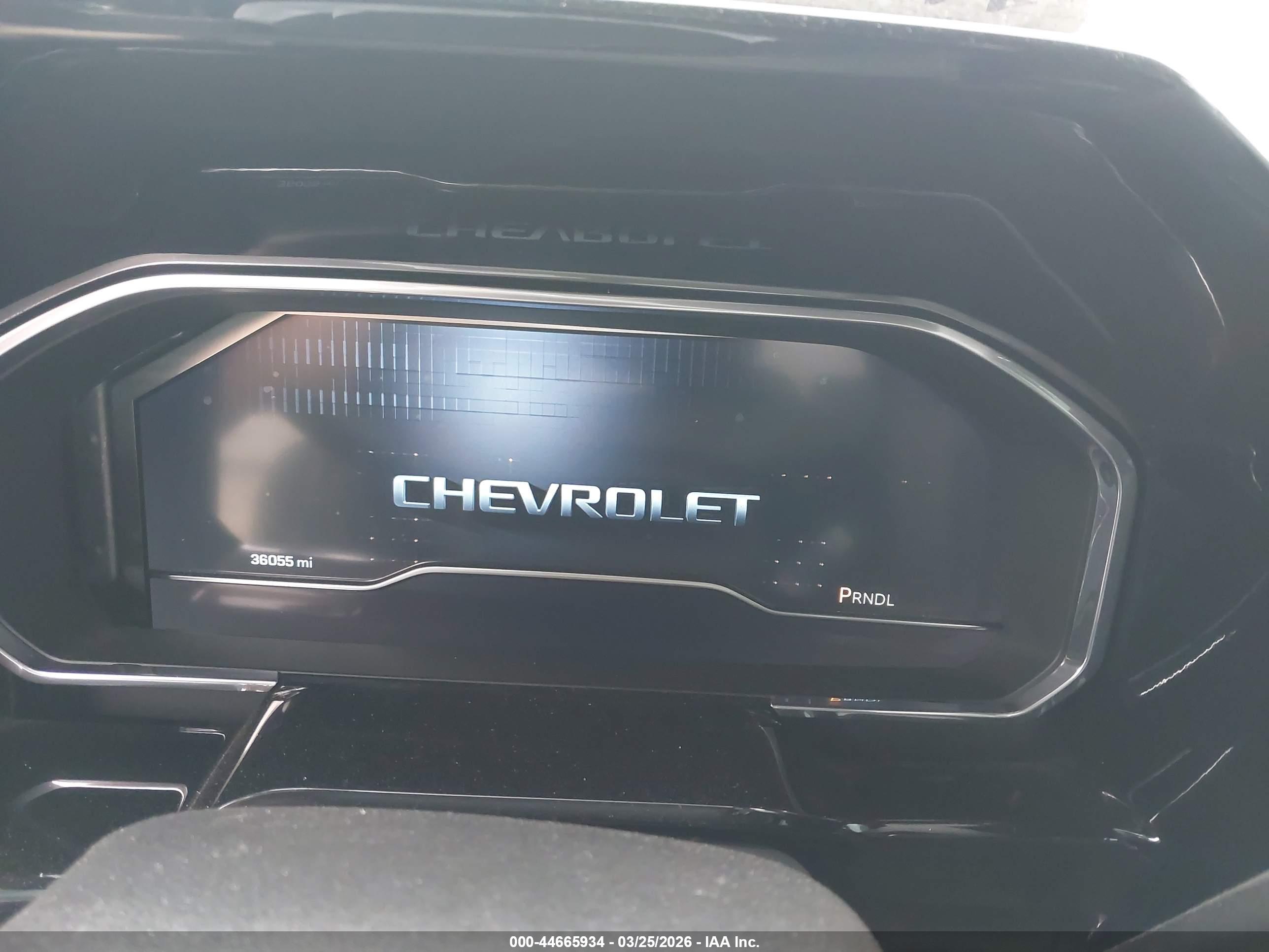 CHEVROLET SILVERADO image 7