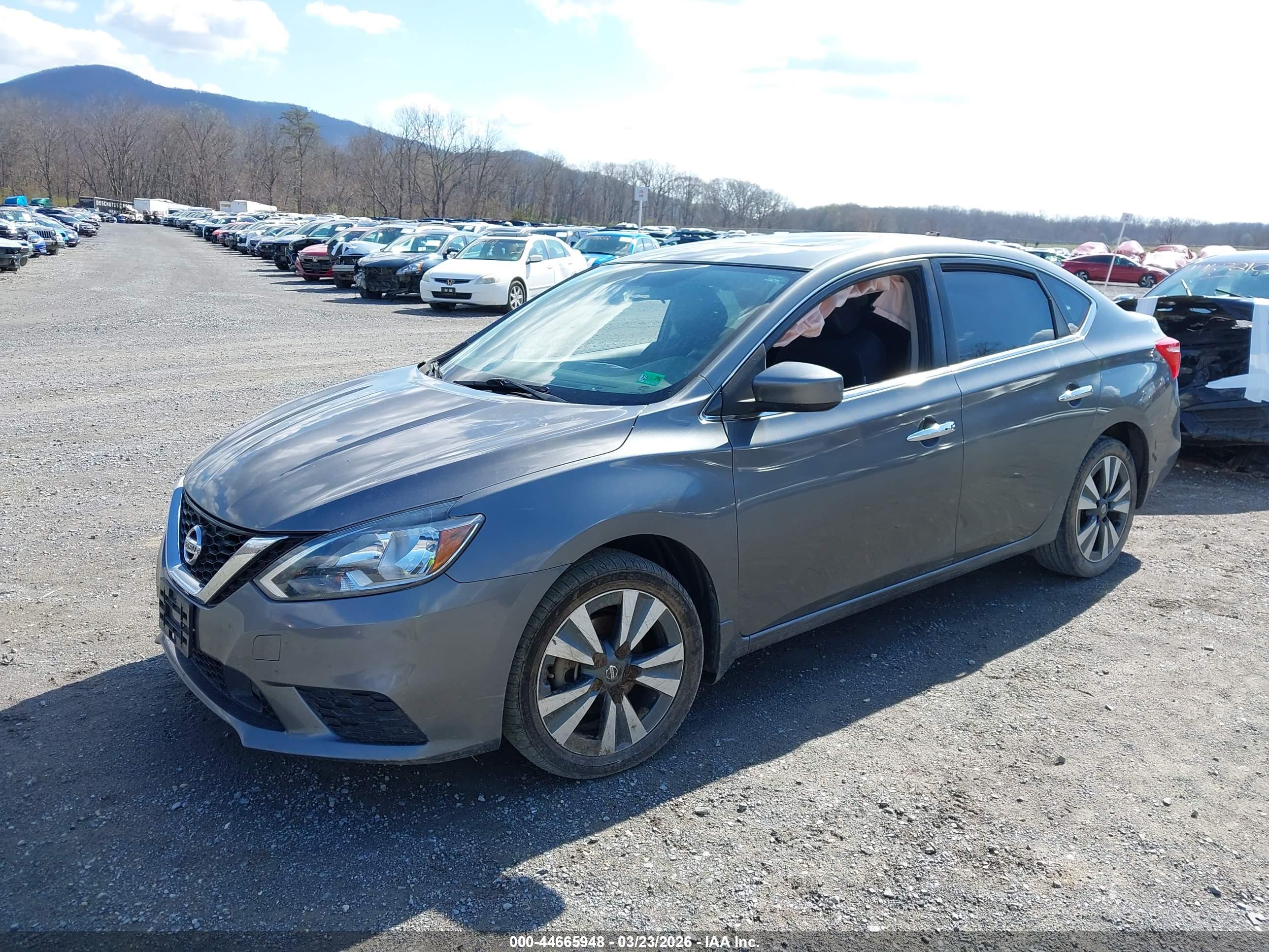 NISSAN SENTRA image 2