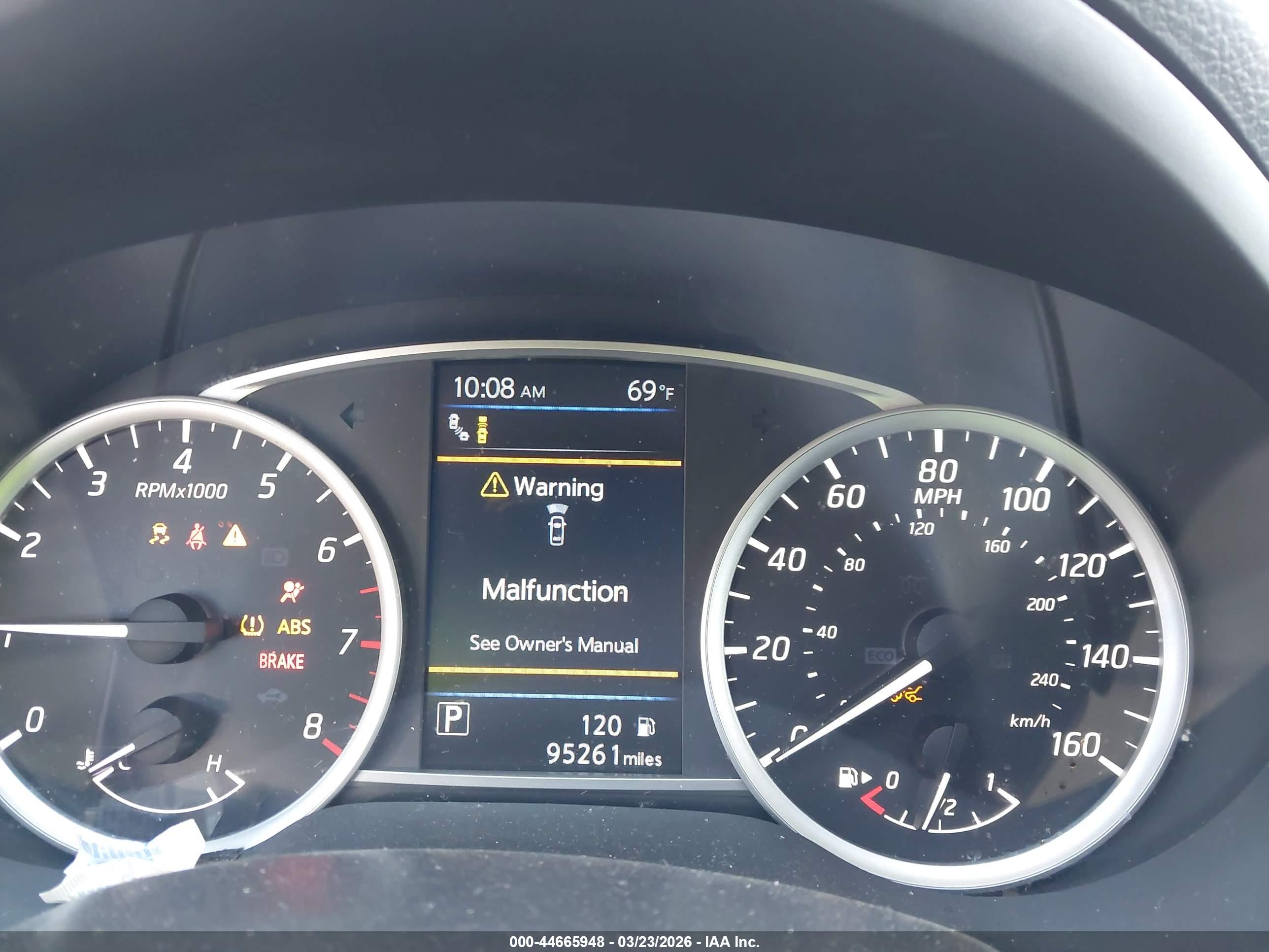 NISSAN SENTRA image 7