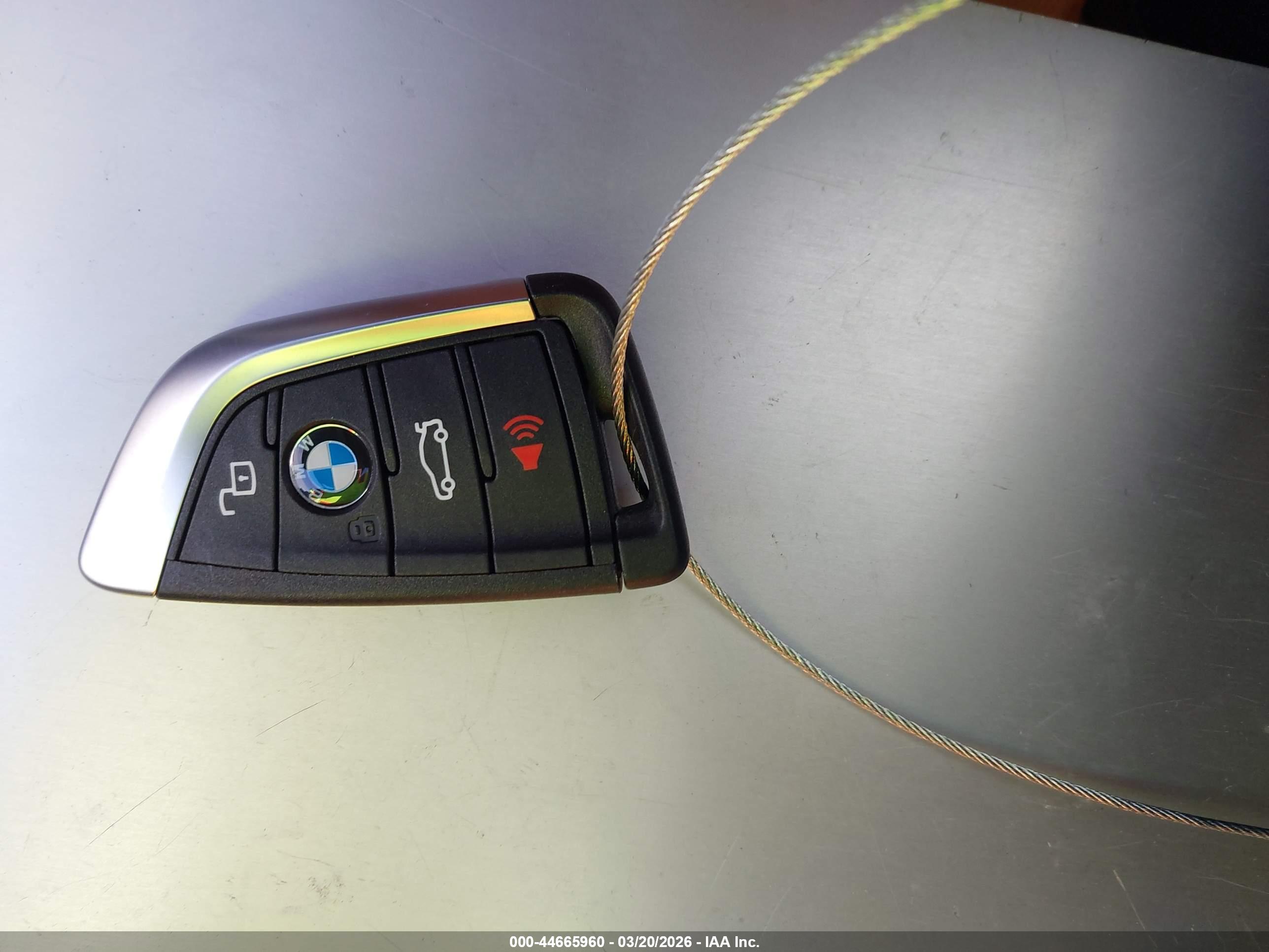 BMW 330I image 11