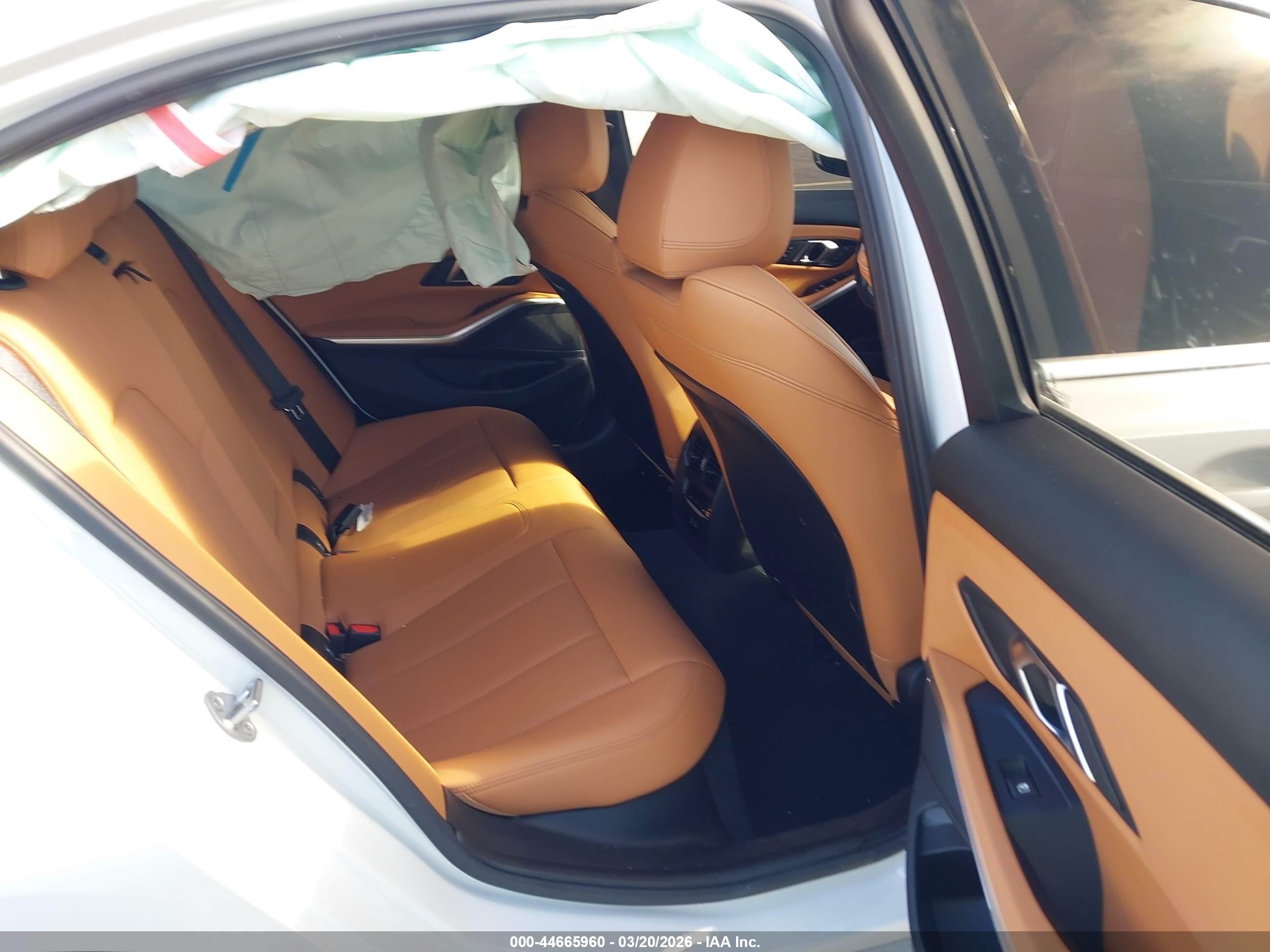BMW 330I image 8