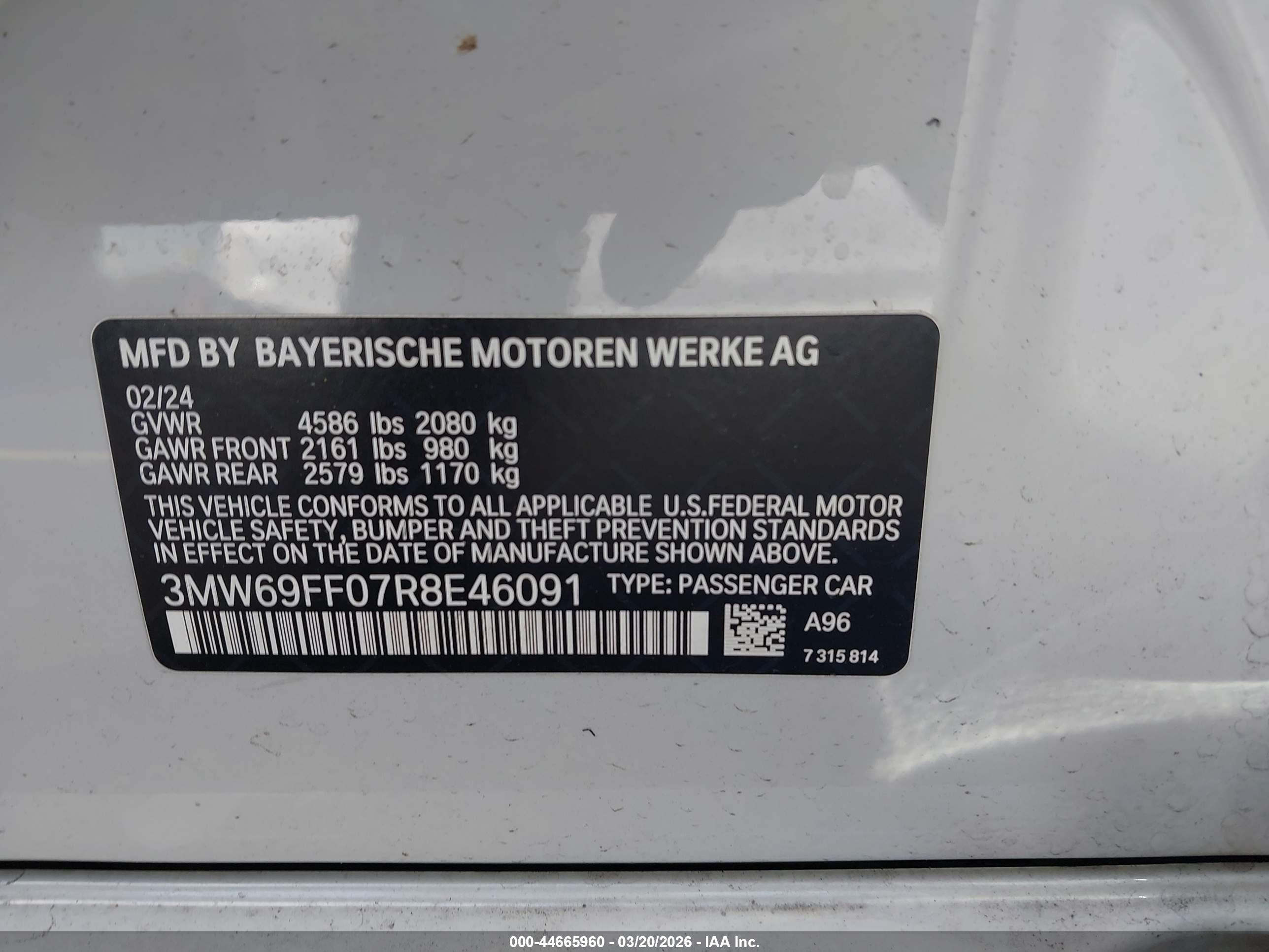 BMW 330I image 9