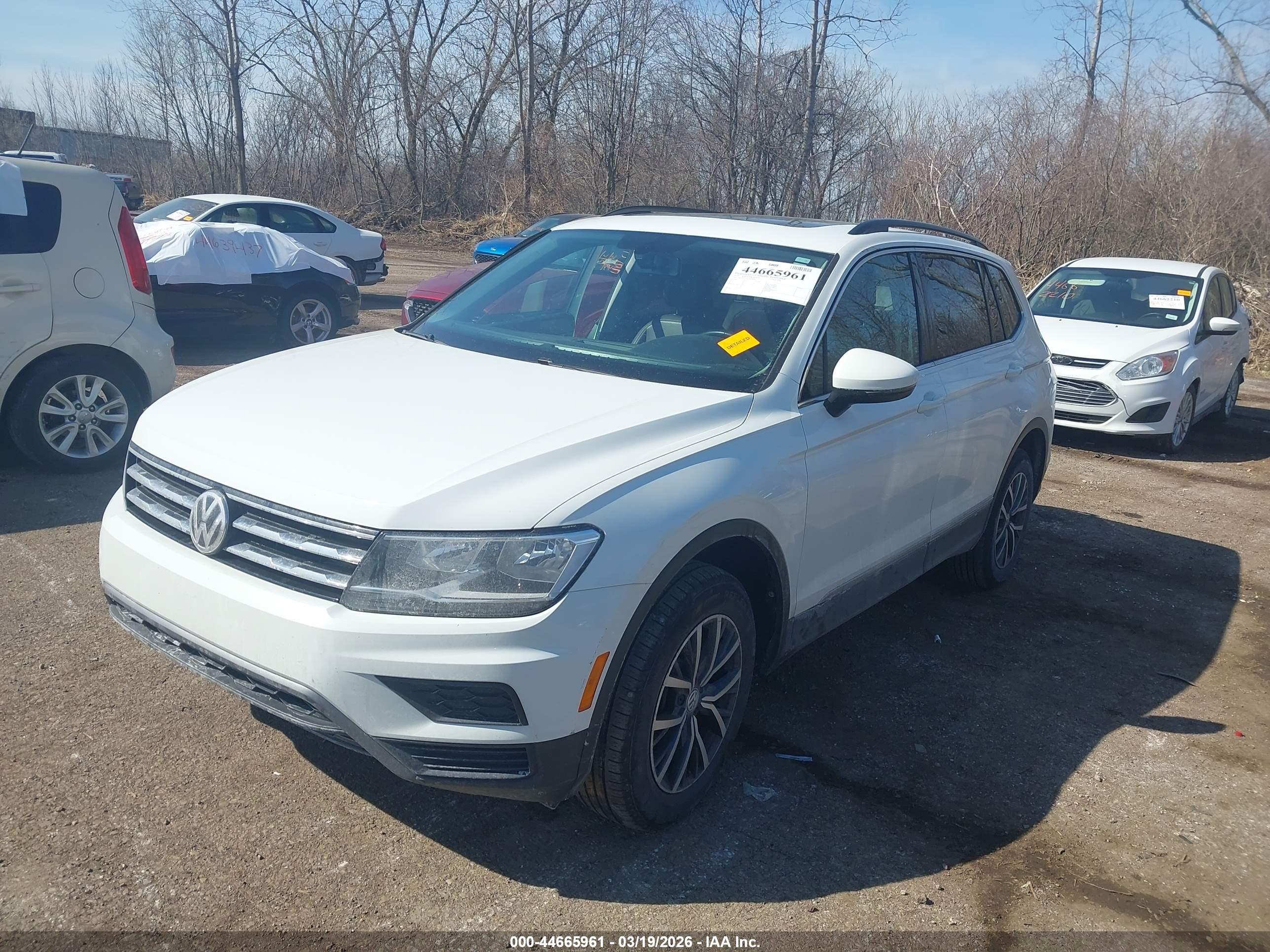 VOLKSWAGEN TIGUAN image 2