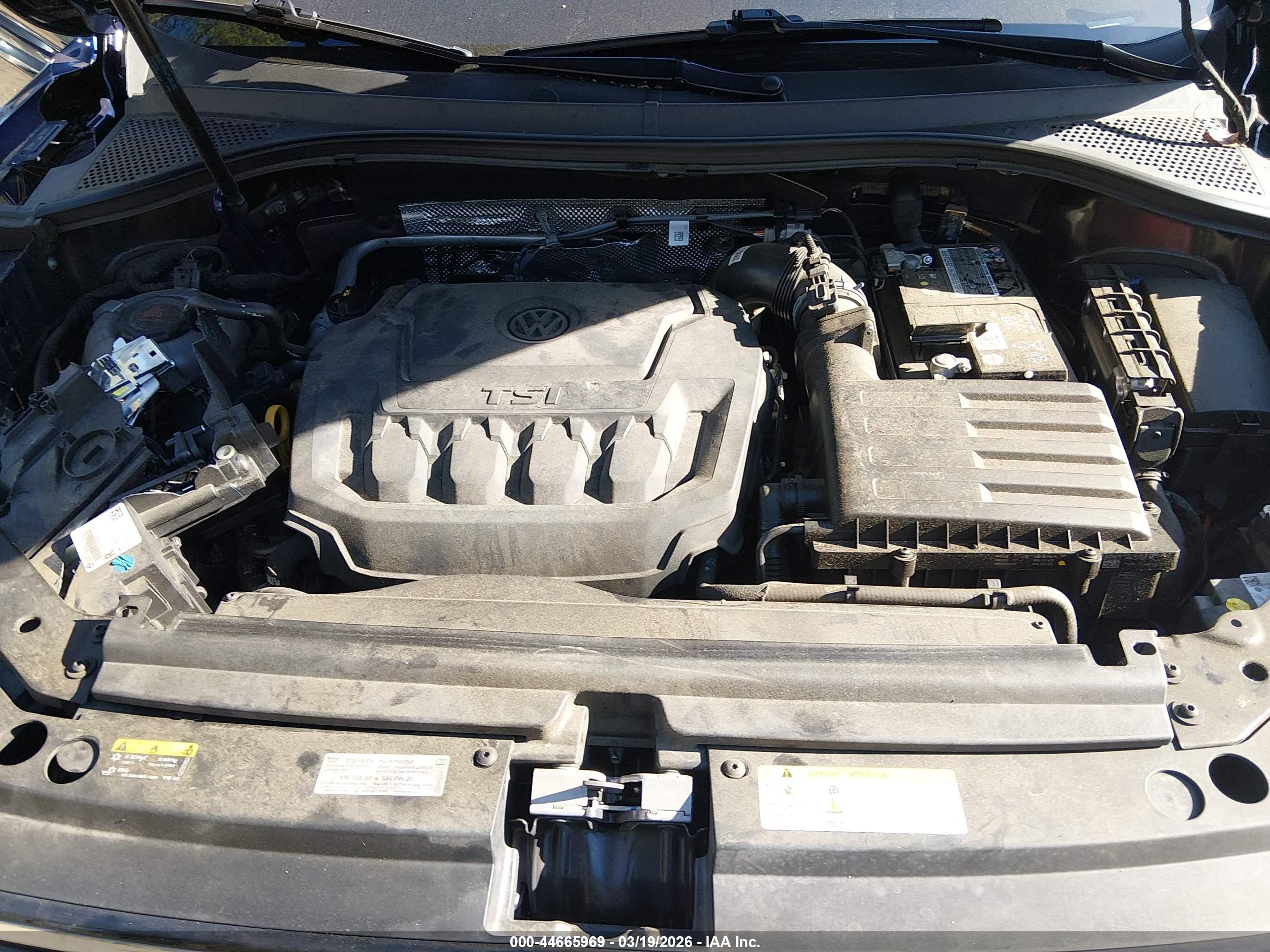 VOLKSWAGEN TIGUAN image 10