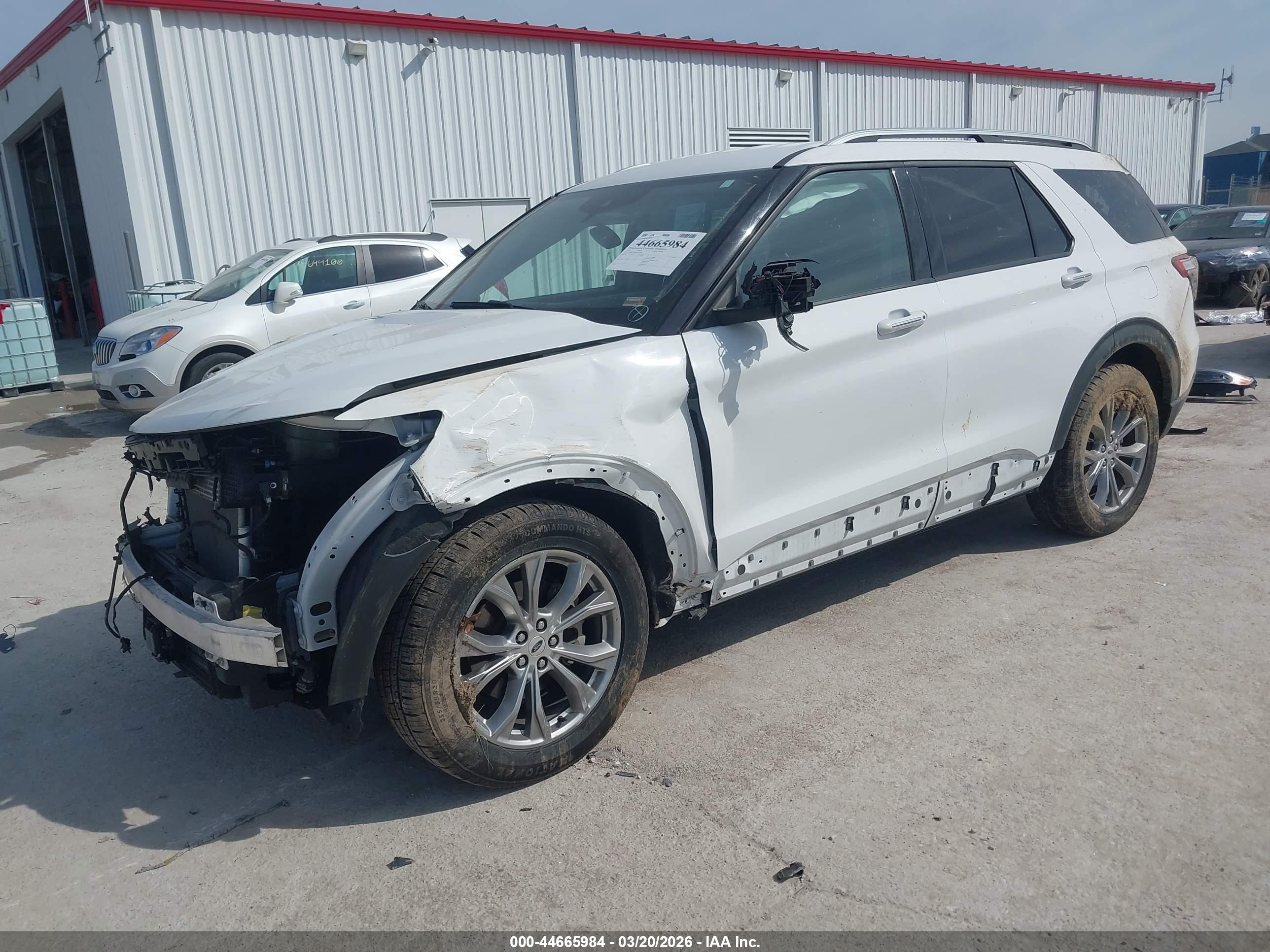 FORD EXPLORER image 2