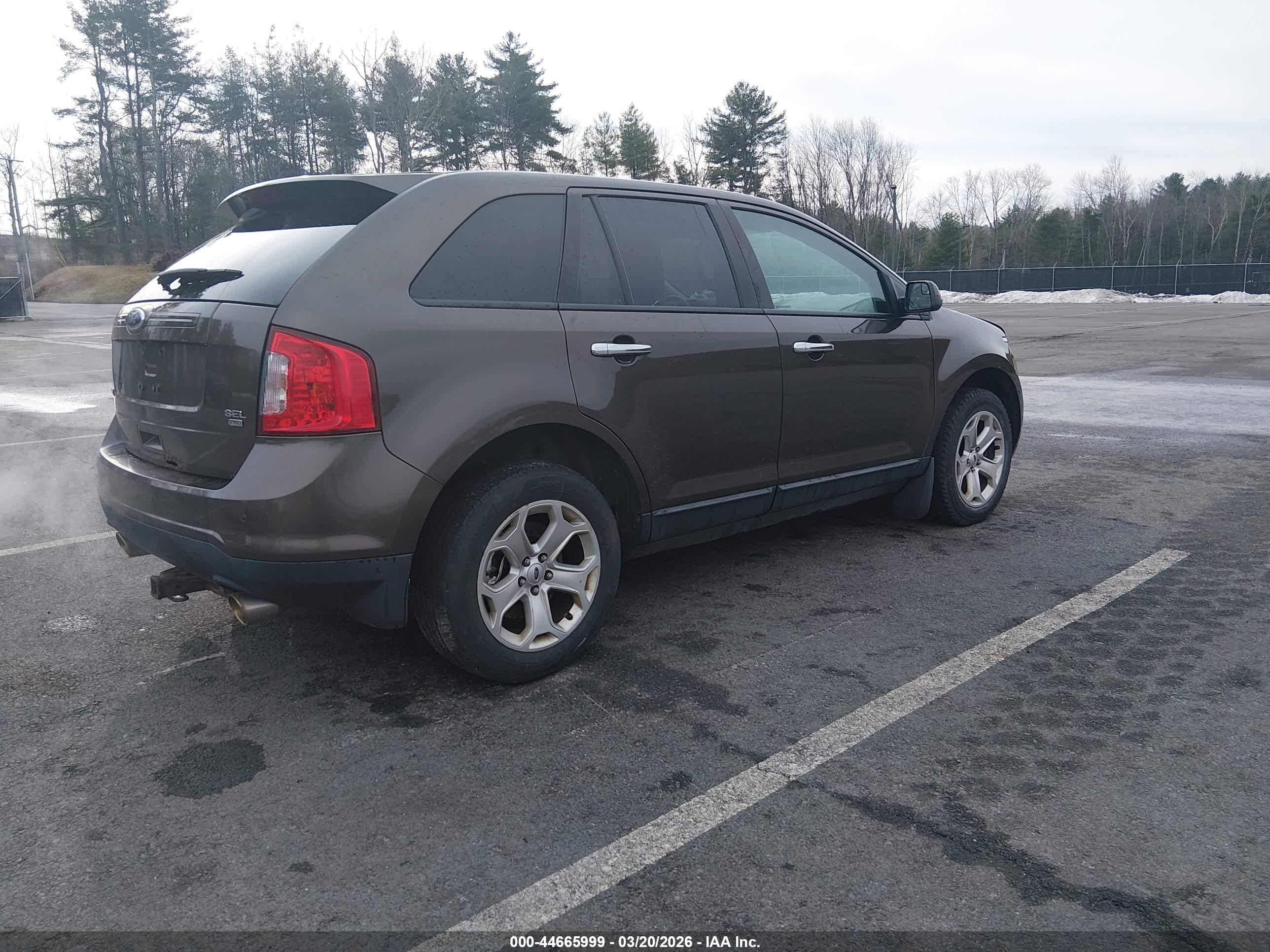 FORD EDGE image 4