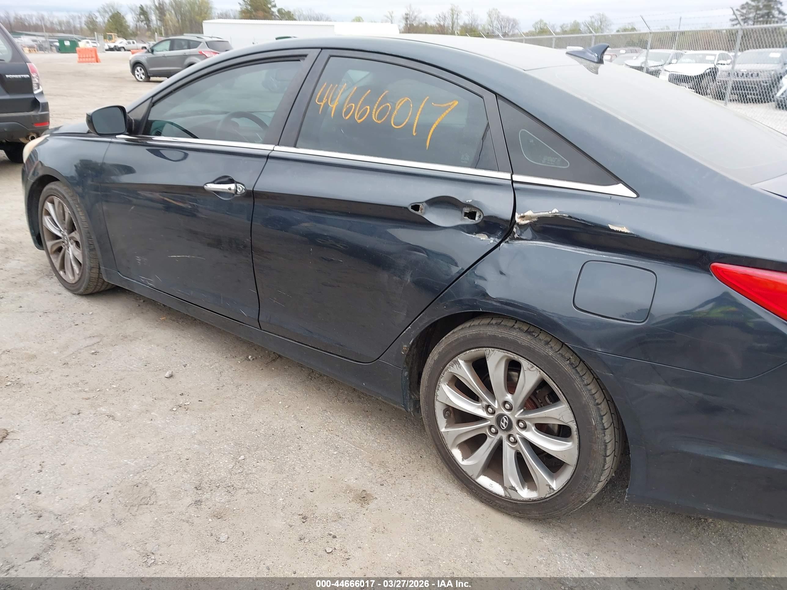 HYUNDAI SONATA image 6