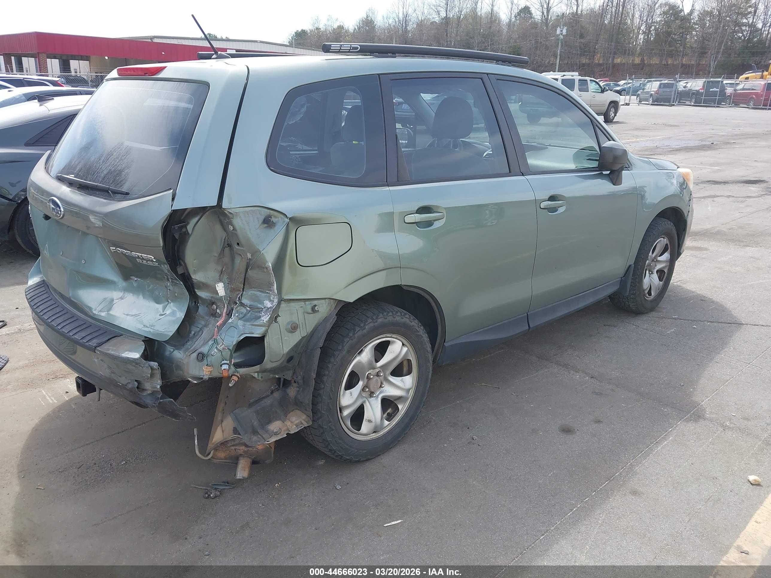 SUBARU FORESTER image 4
