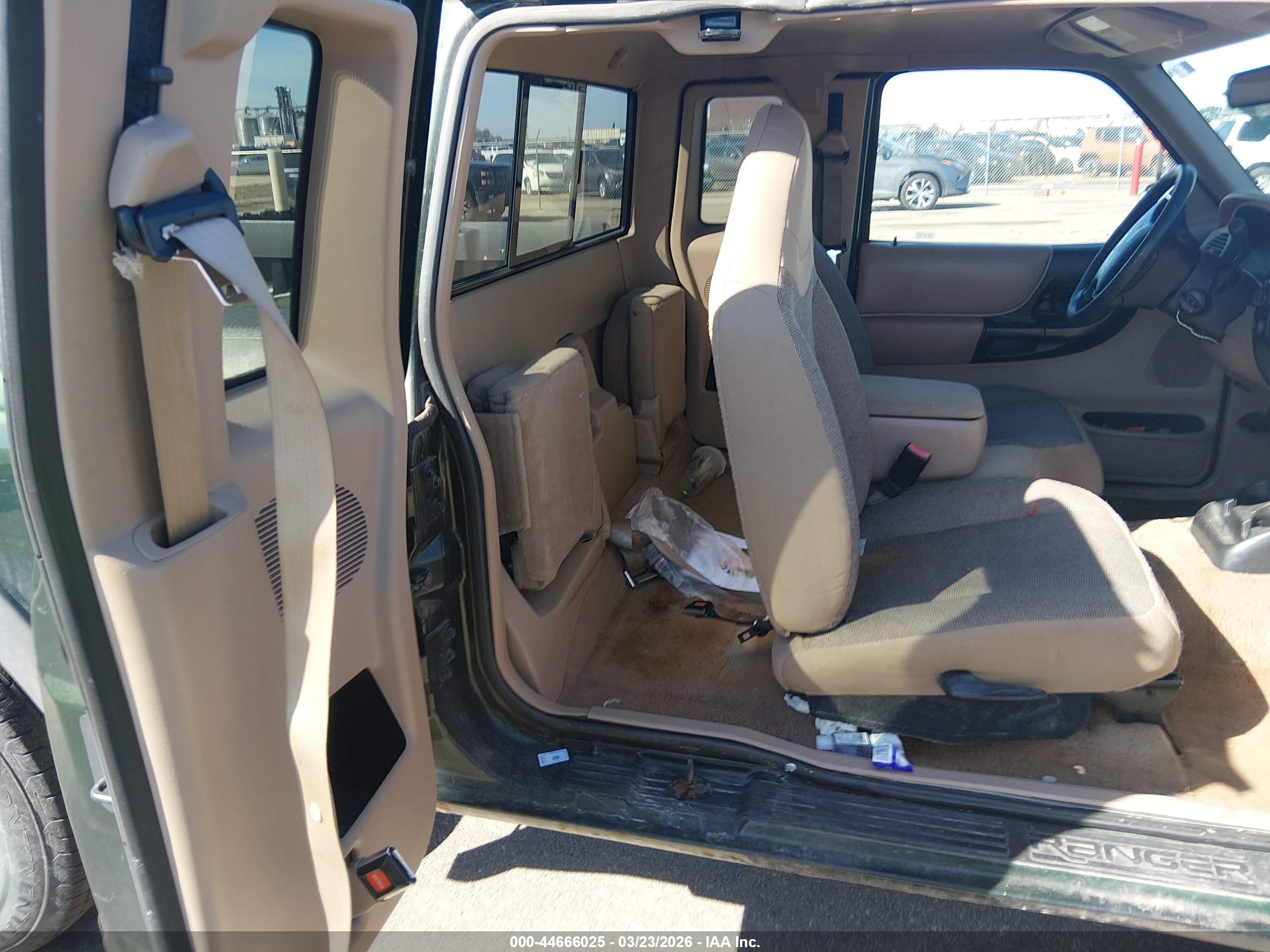FORD RANGER image 8