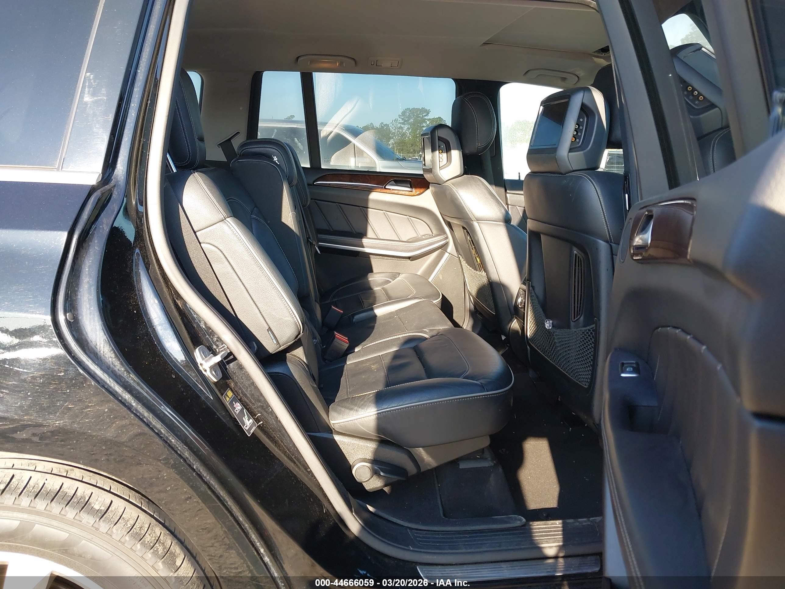 MERCEDES-BENZ GL image 8