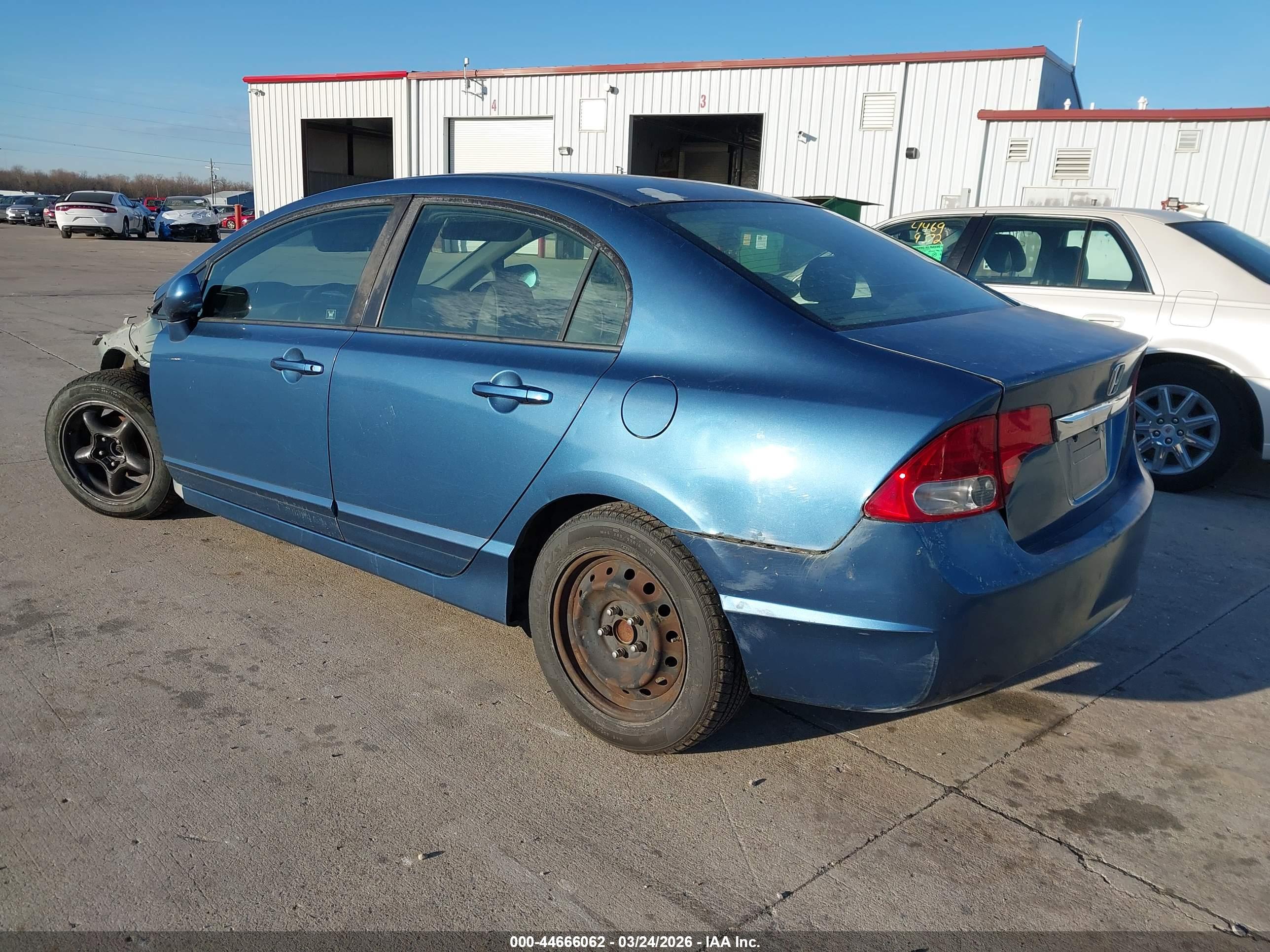 HONDA CIVIC image 3