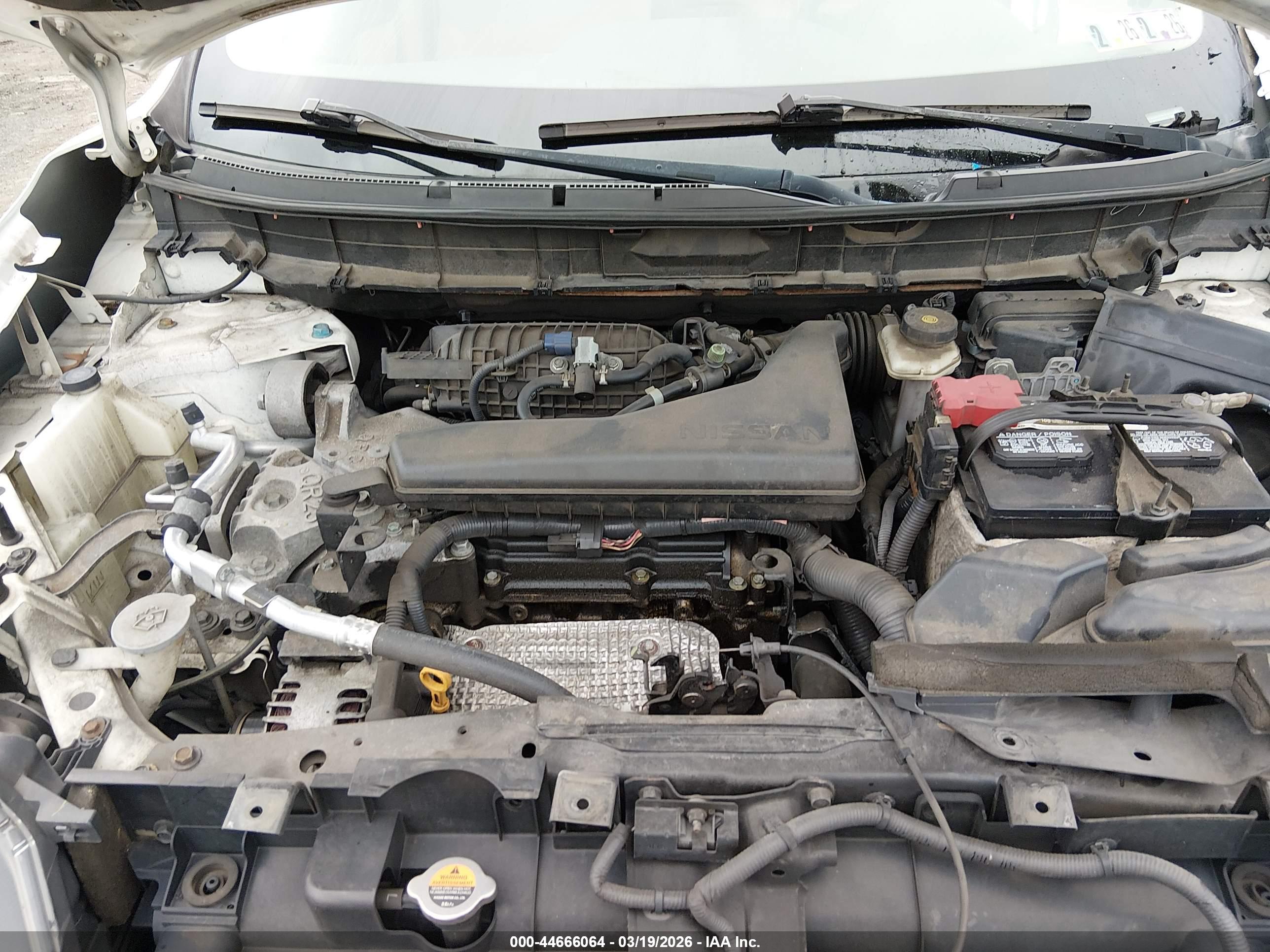 NISSAN ROGUE image 10