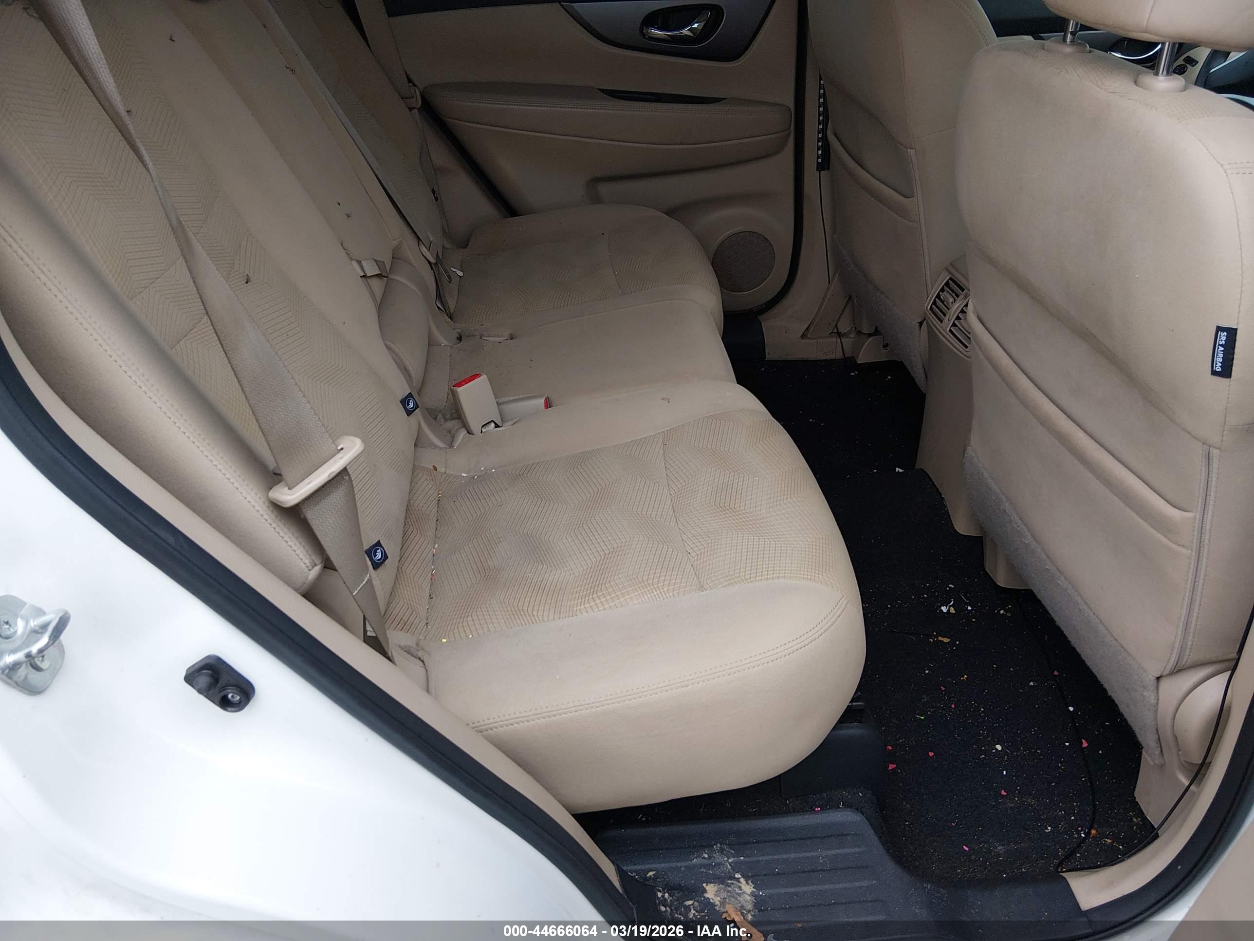 NISSAN ROGUE image 8