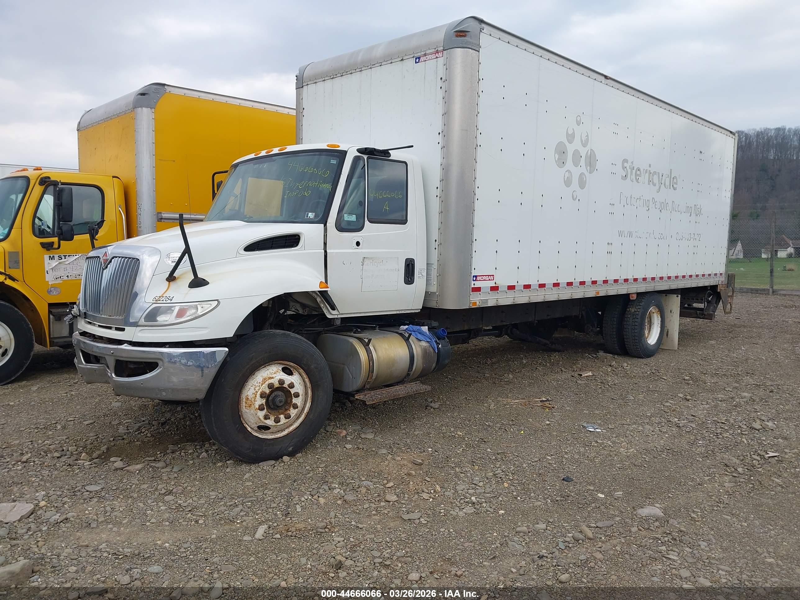 INTERNATIONAL 4000 image 2