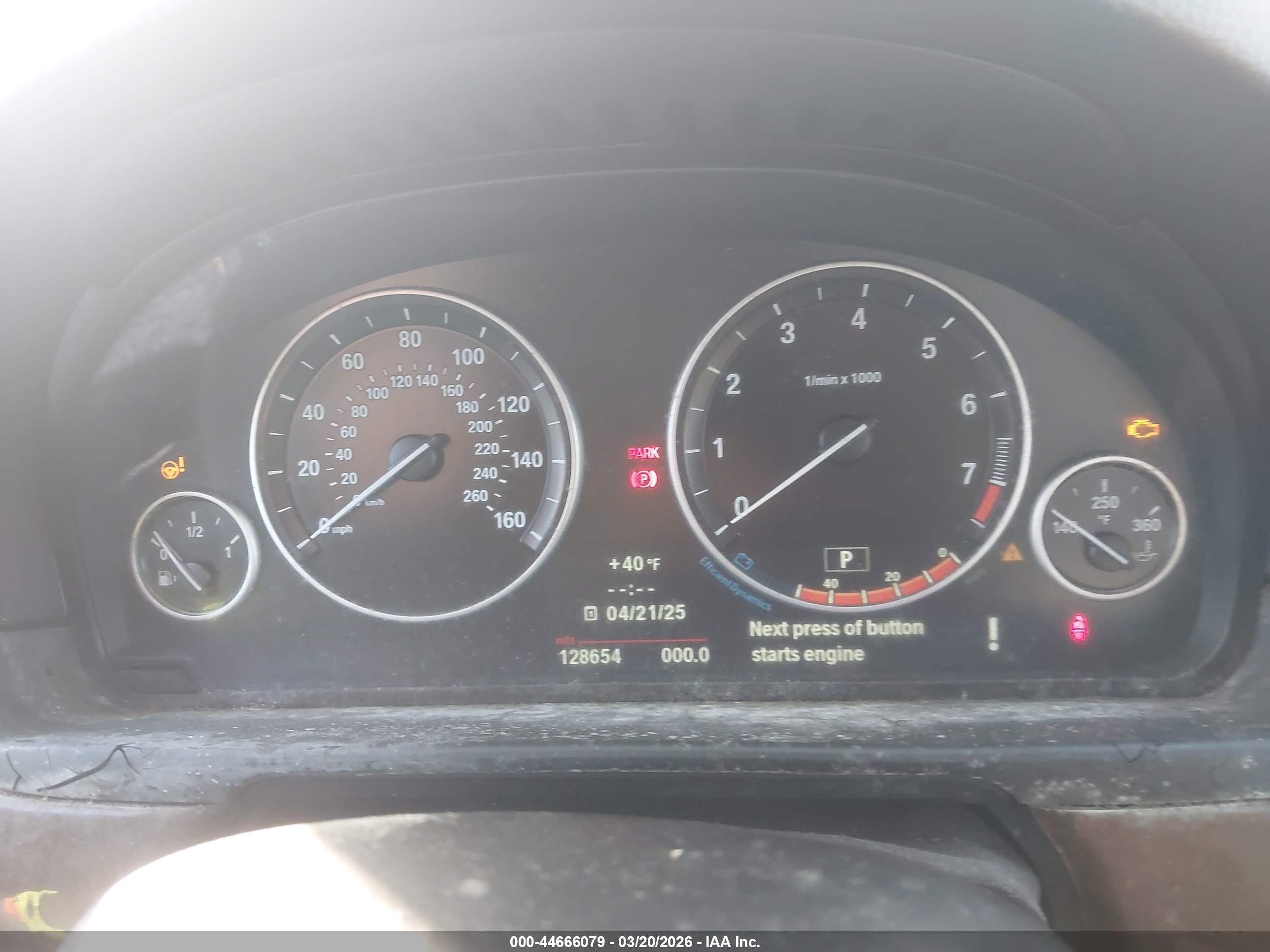 BMW 528I image 7