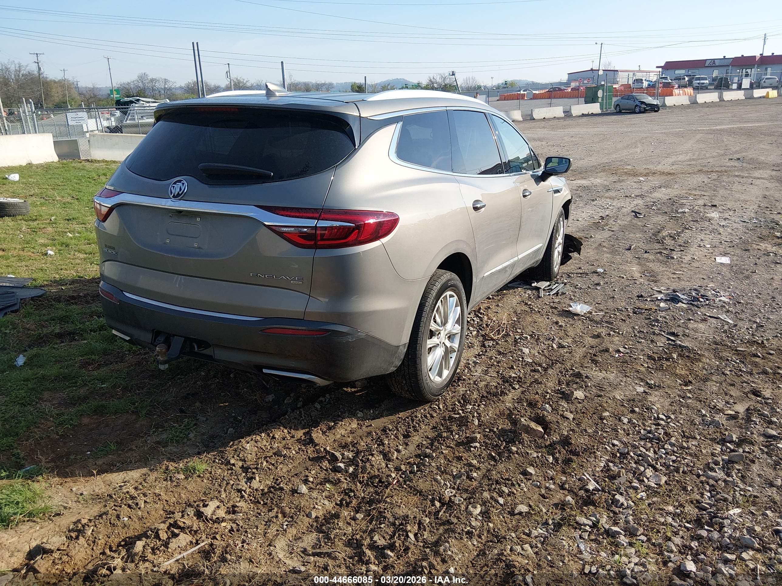 BUICK ENCLAVE image 4
