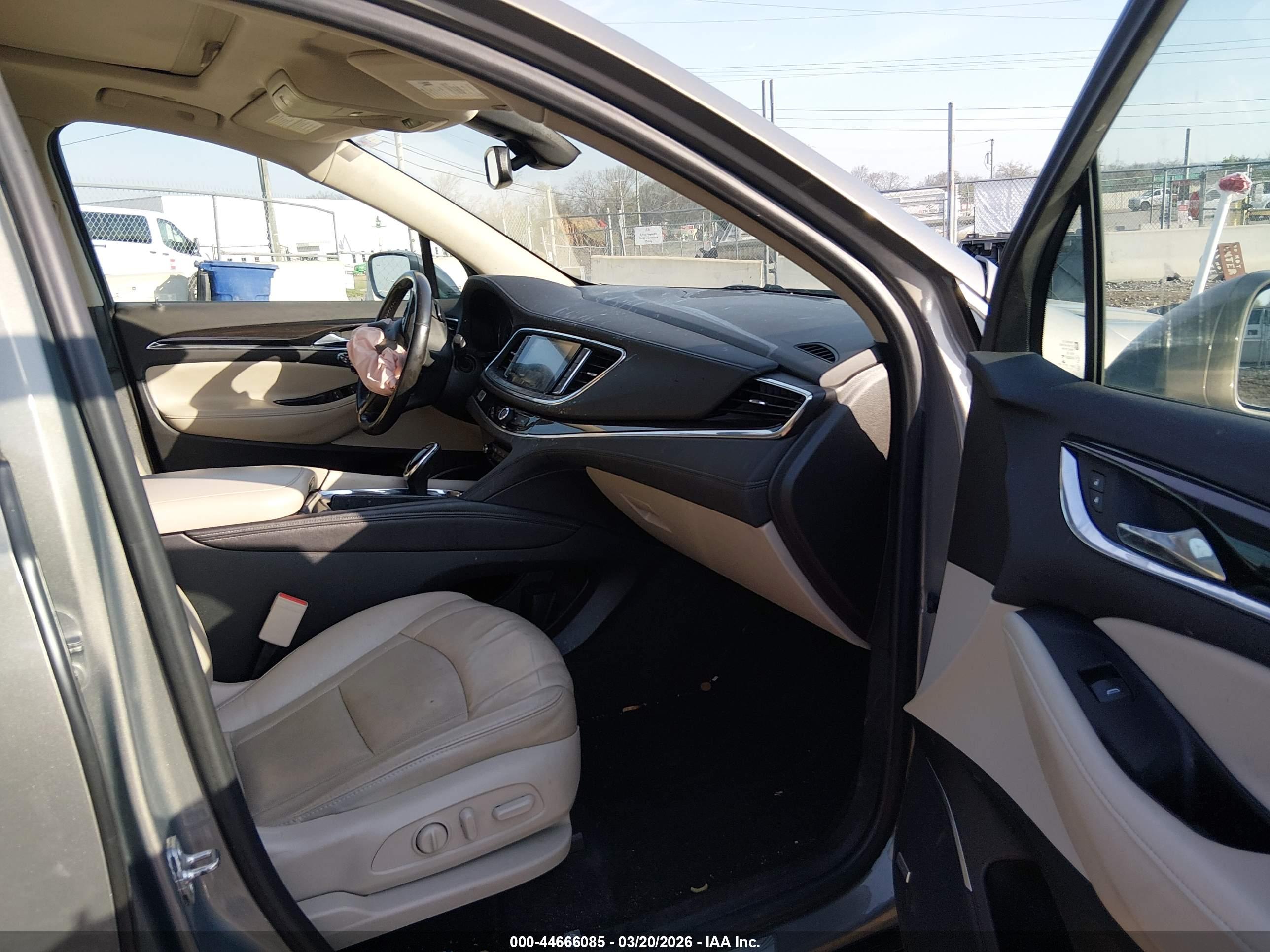 BUICK ENCLAVE image 5
