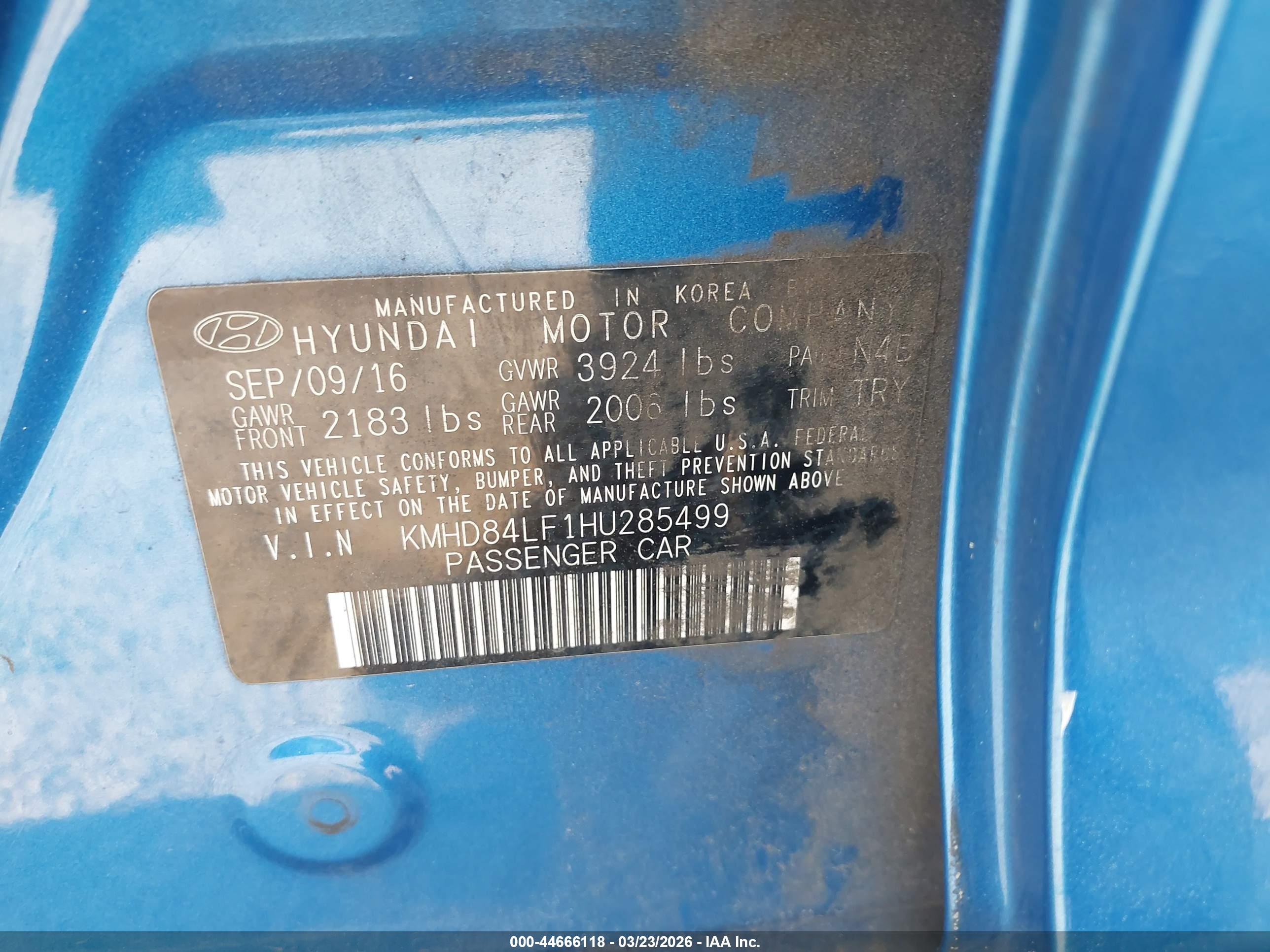 HYUNDAI ELANTRA image 9