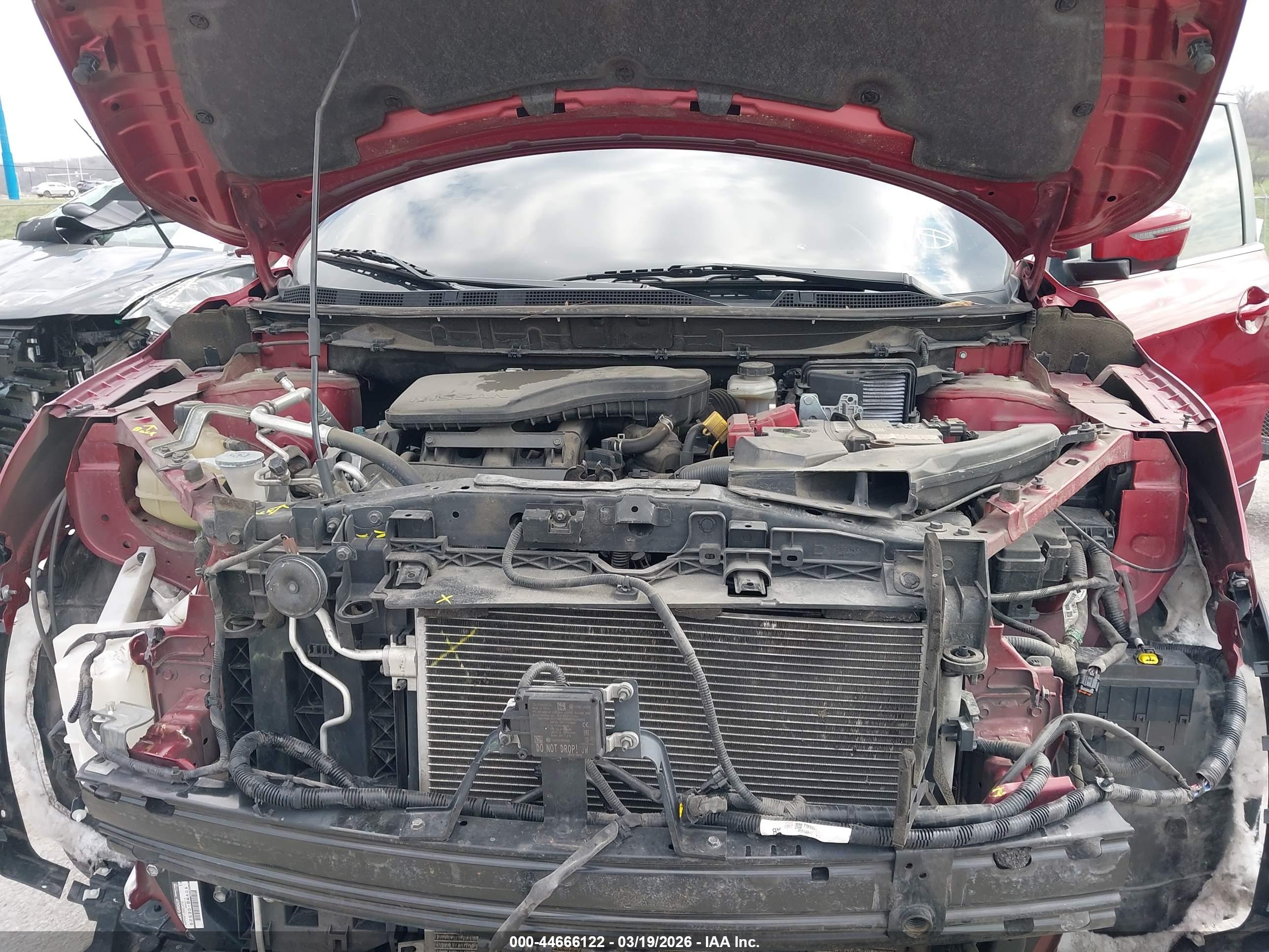 NISSAN ROGUE image 10
