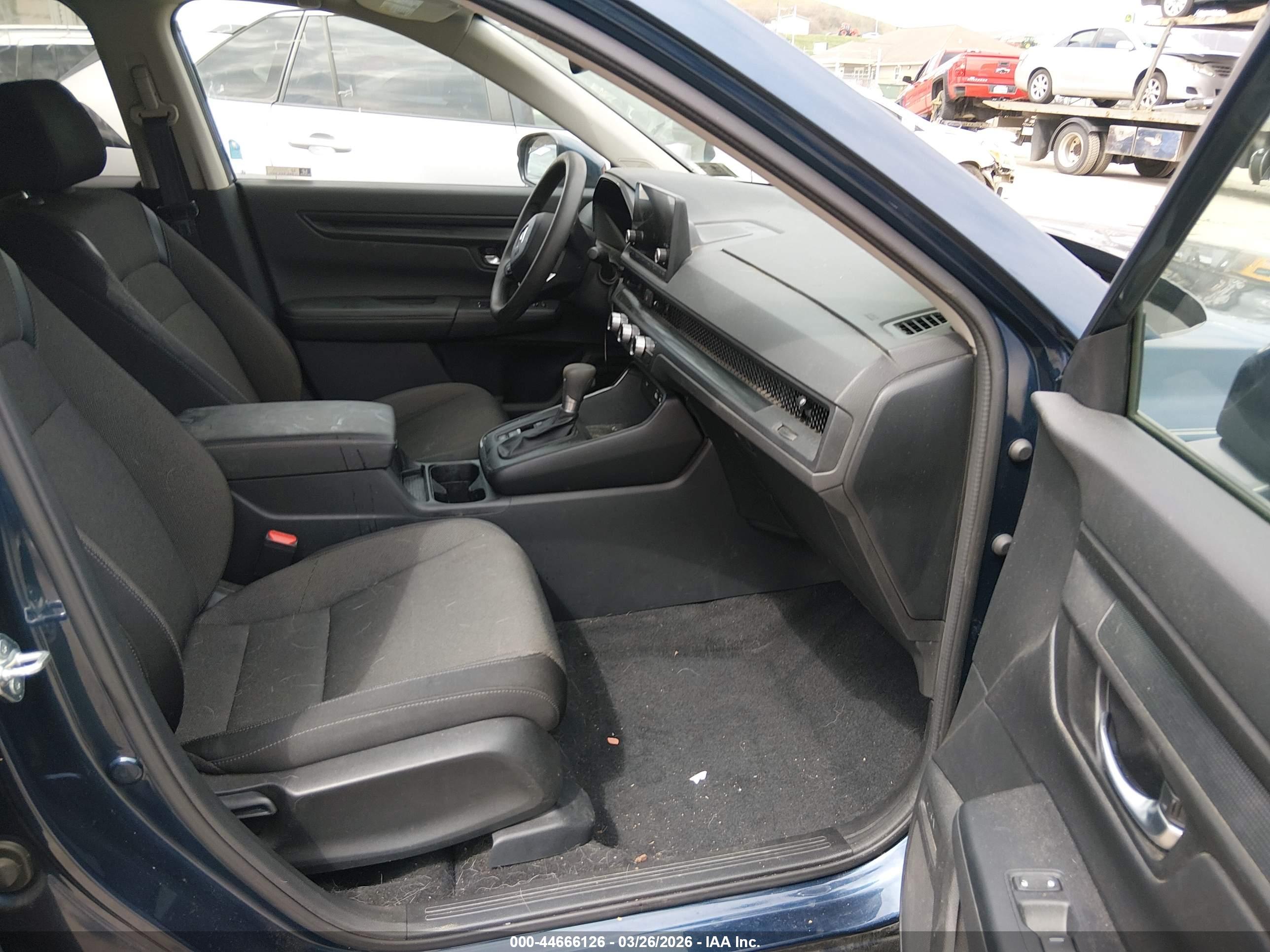 HONDA CR-V image 5