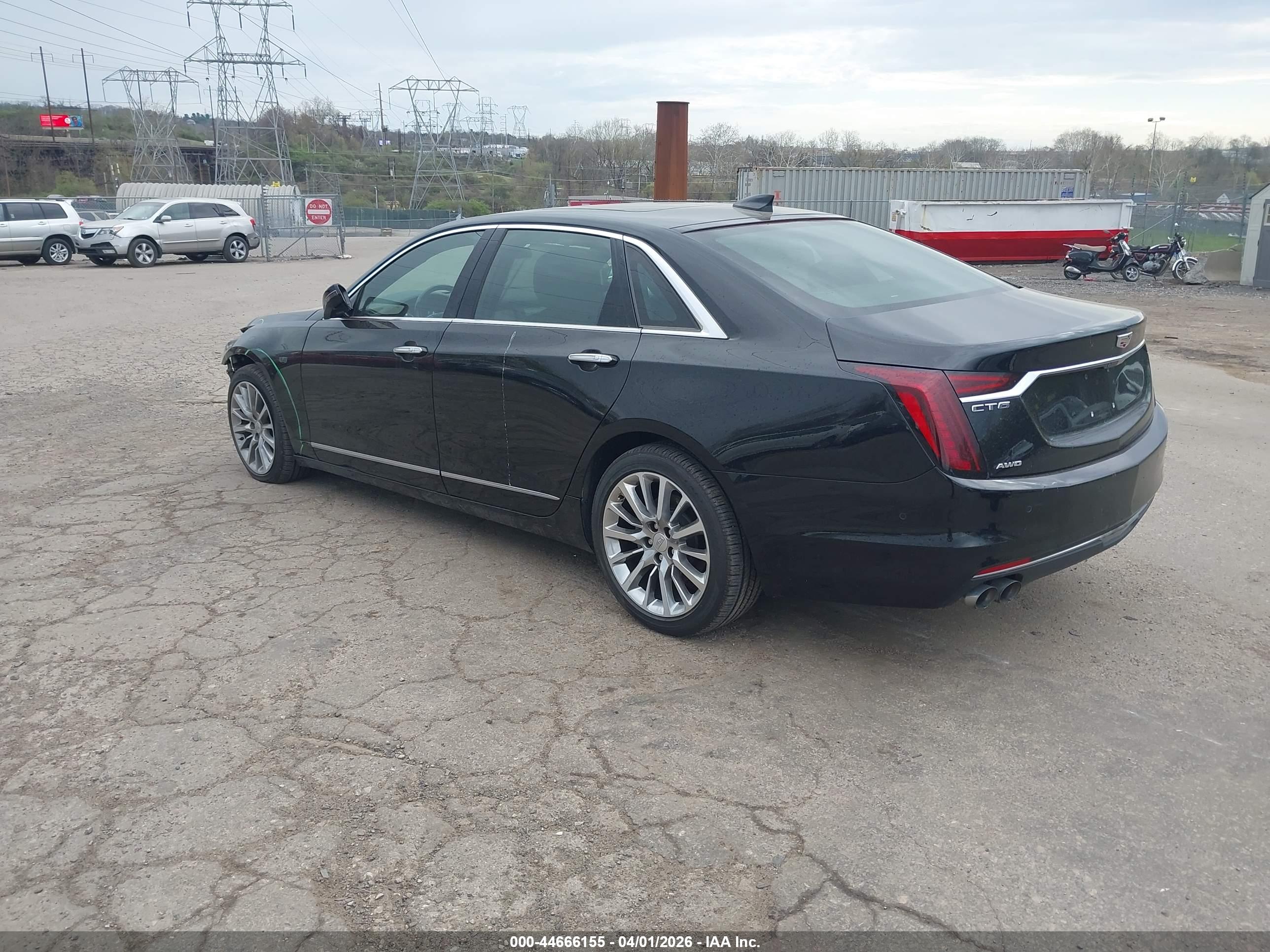 CADILLAC CT6 image 3