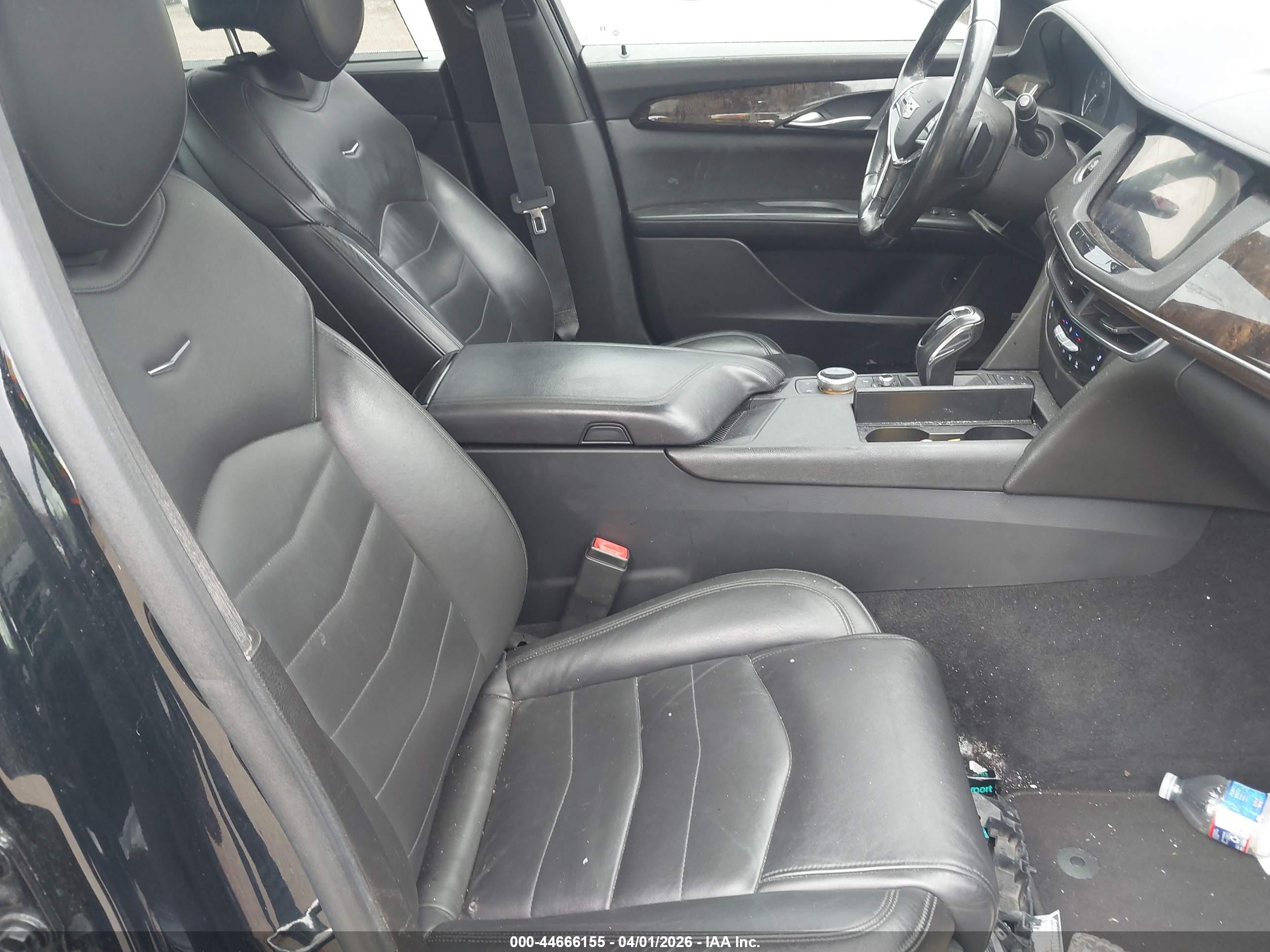 CADILLAC CT6 image 5
