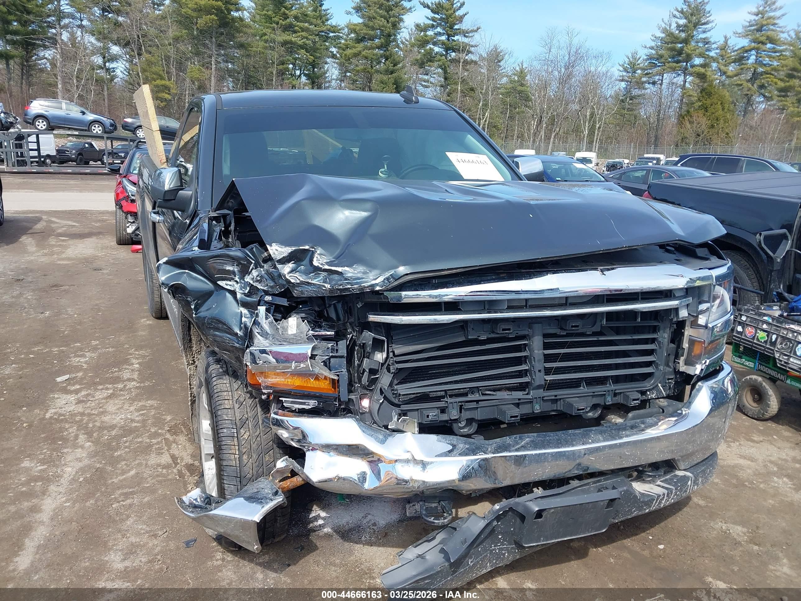 CHEVROLET SILVERADO image 6