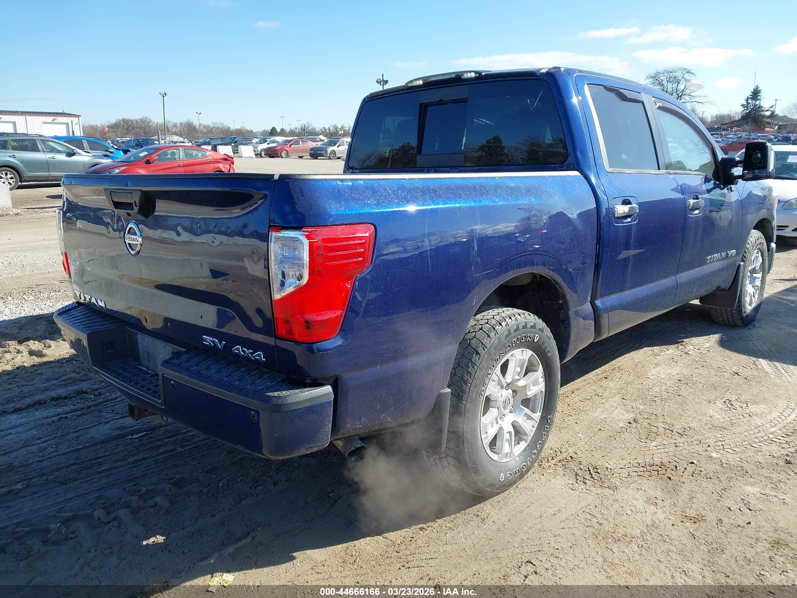 NISSAN TITAN image 4