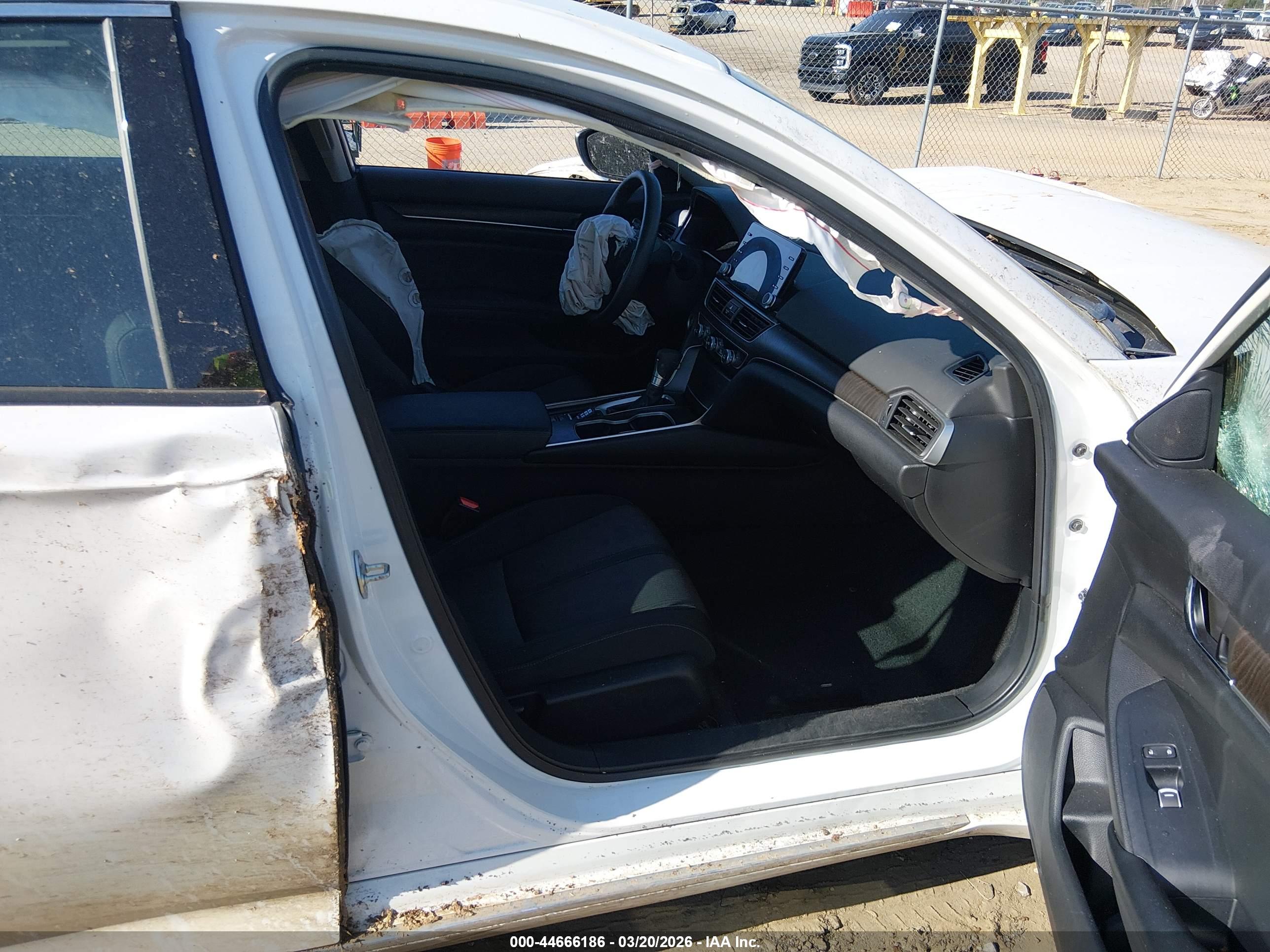 HONDA ACCORD image 5