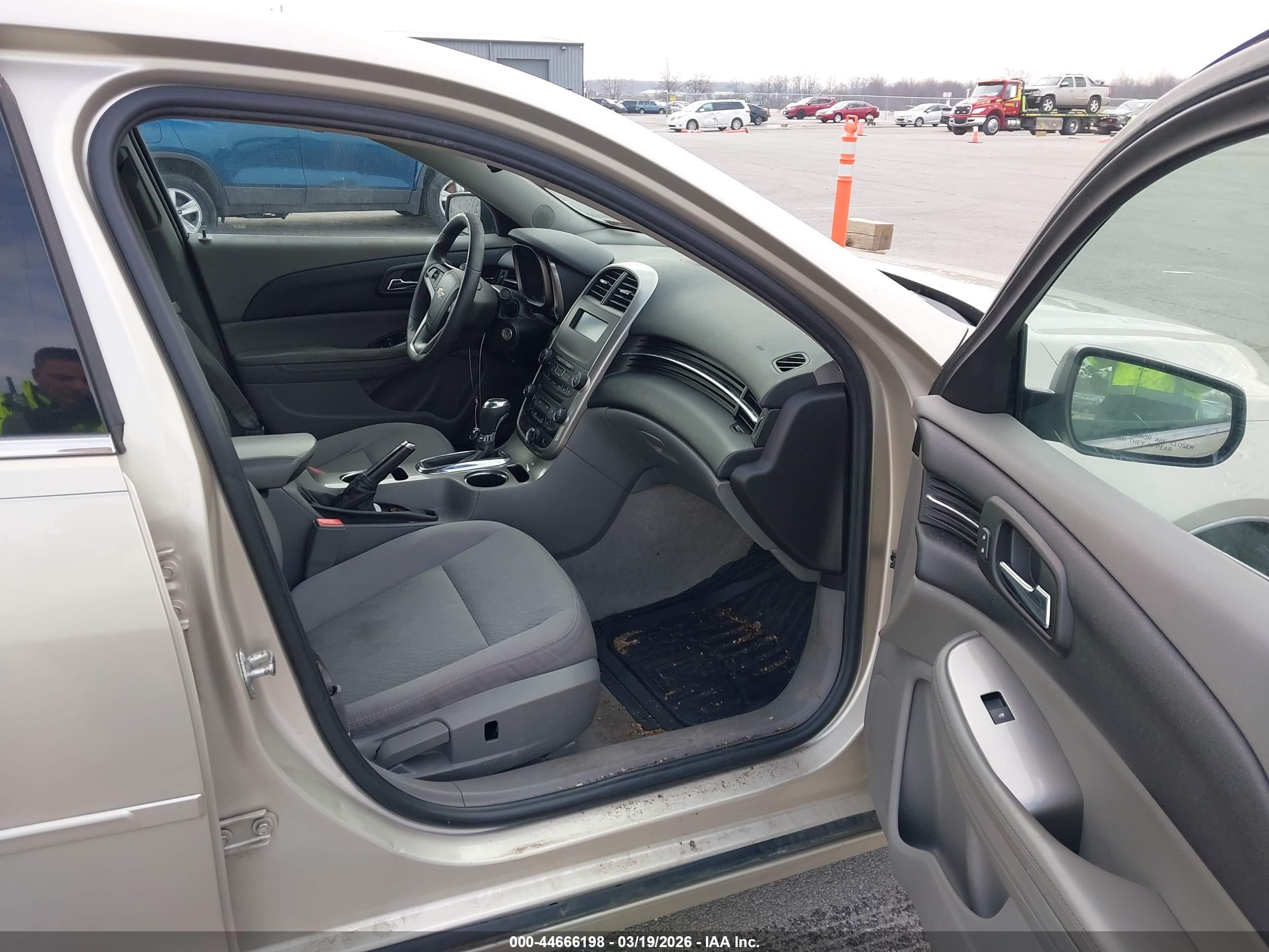 CHEVROLET MALIBU image 5