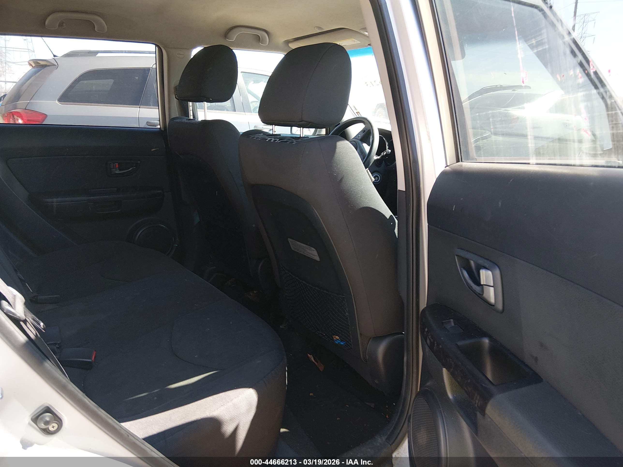 KIA SOUL image 8