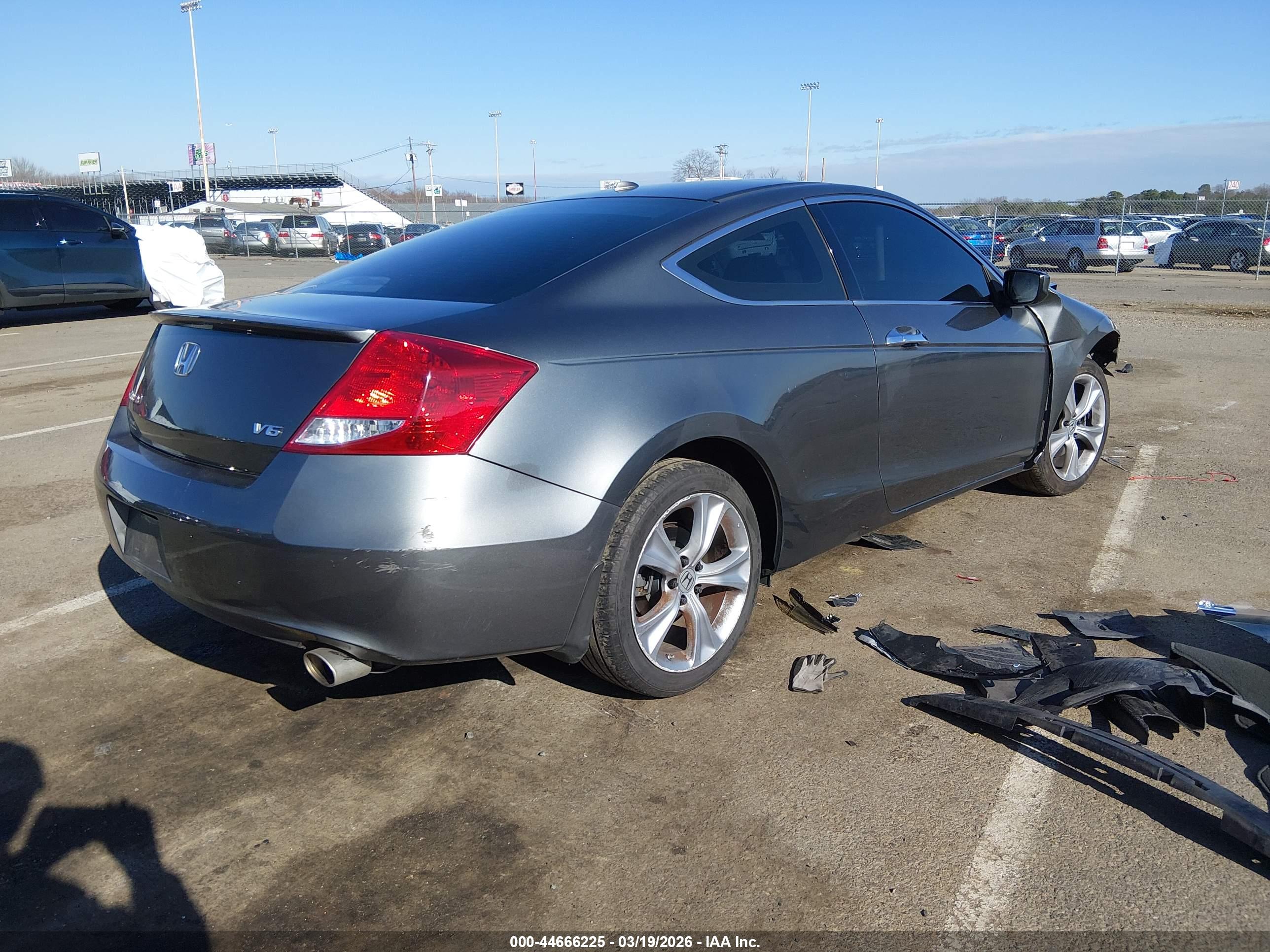 HONDA ACCORD image 4