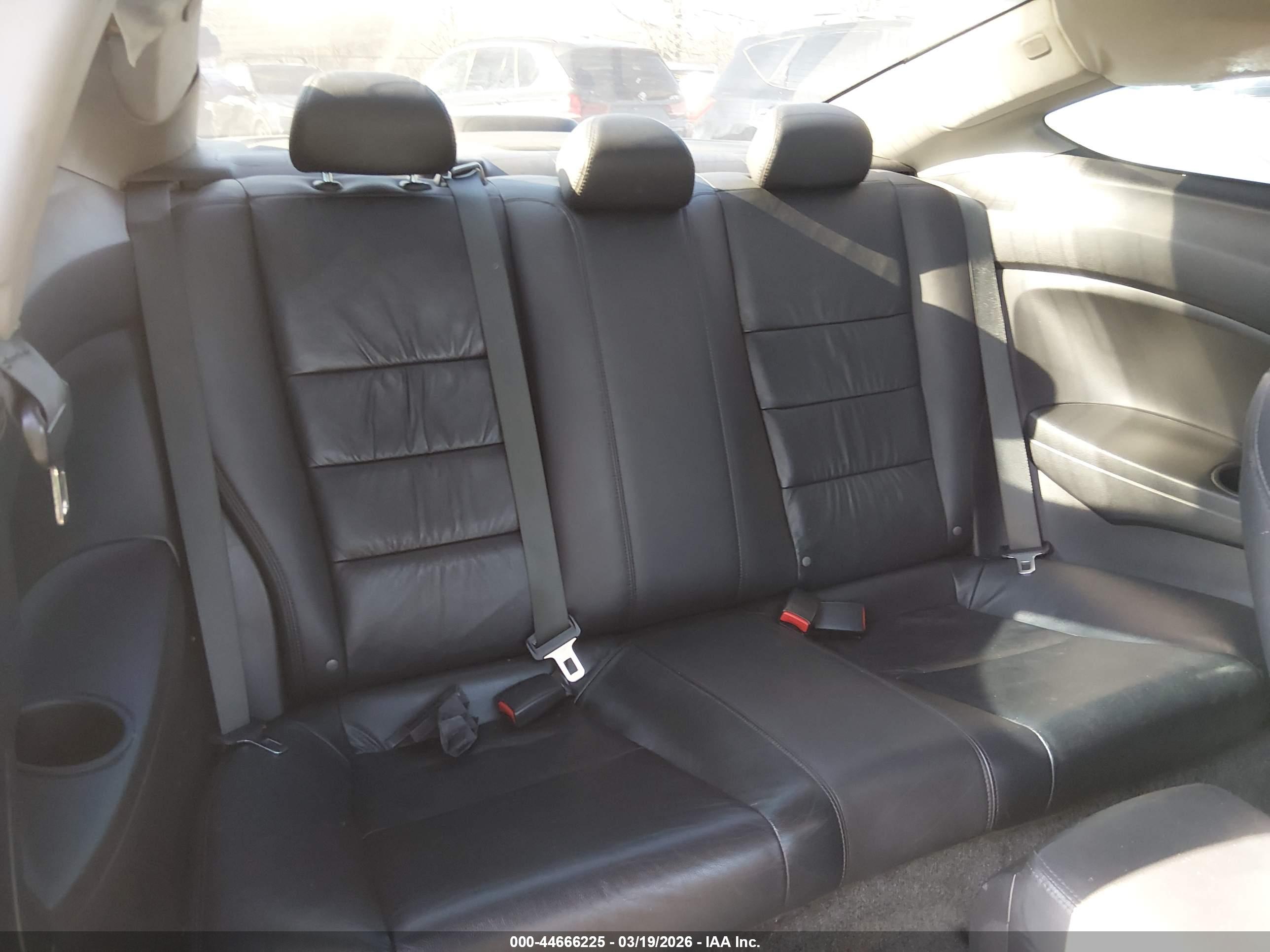 HONDA ACCORD image 8