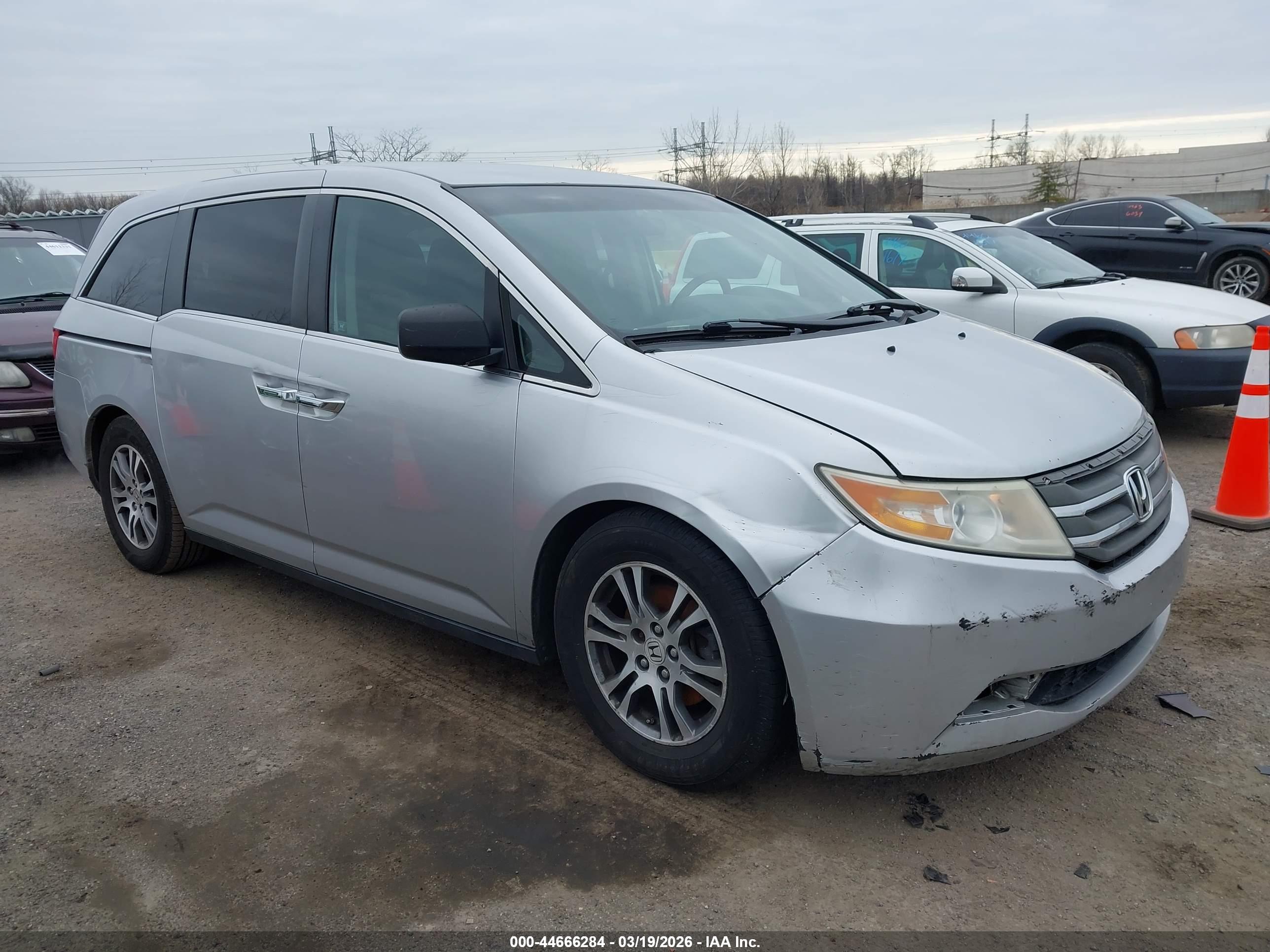HONDA ODYSSEY image 6