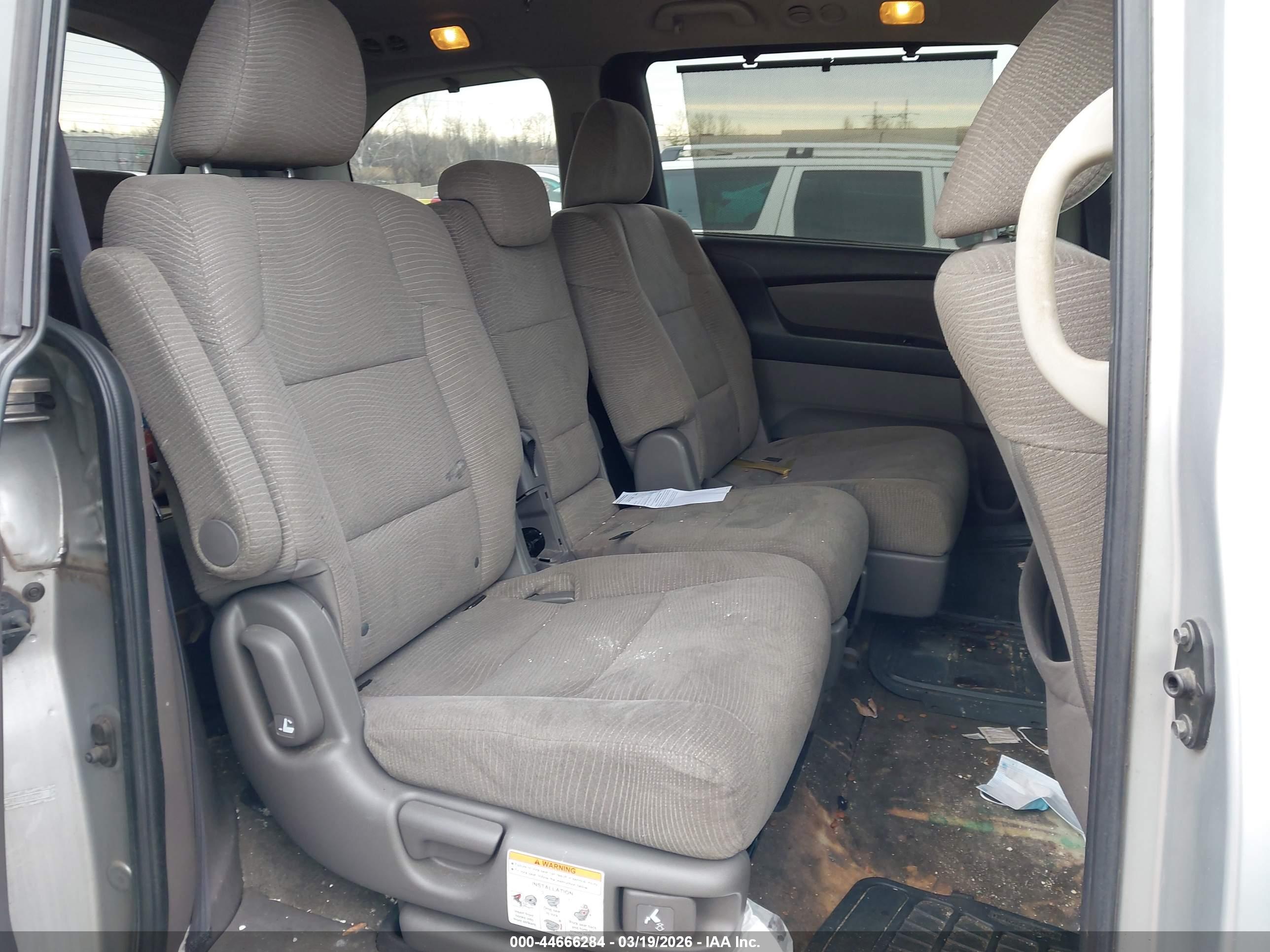 HONDA ODYSSEY image 8