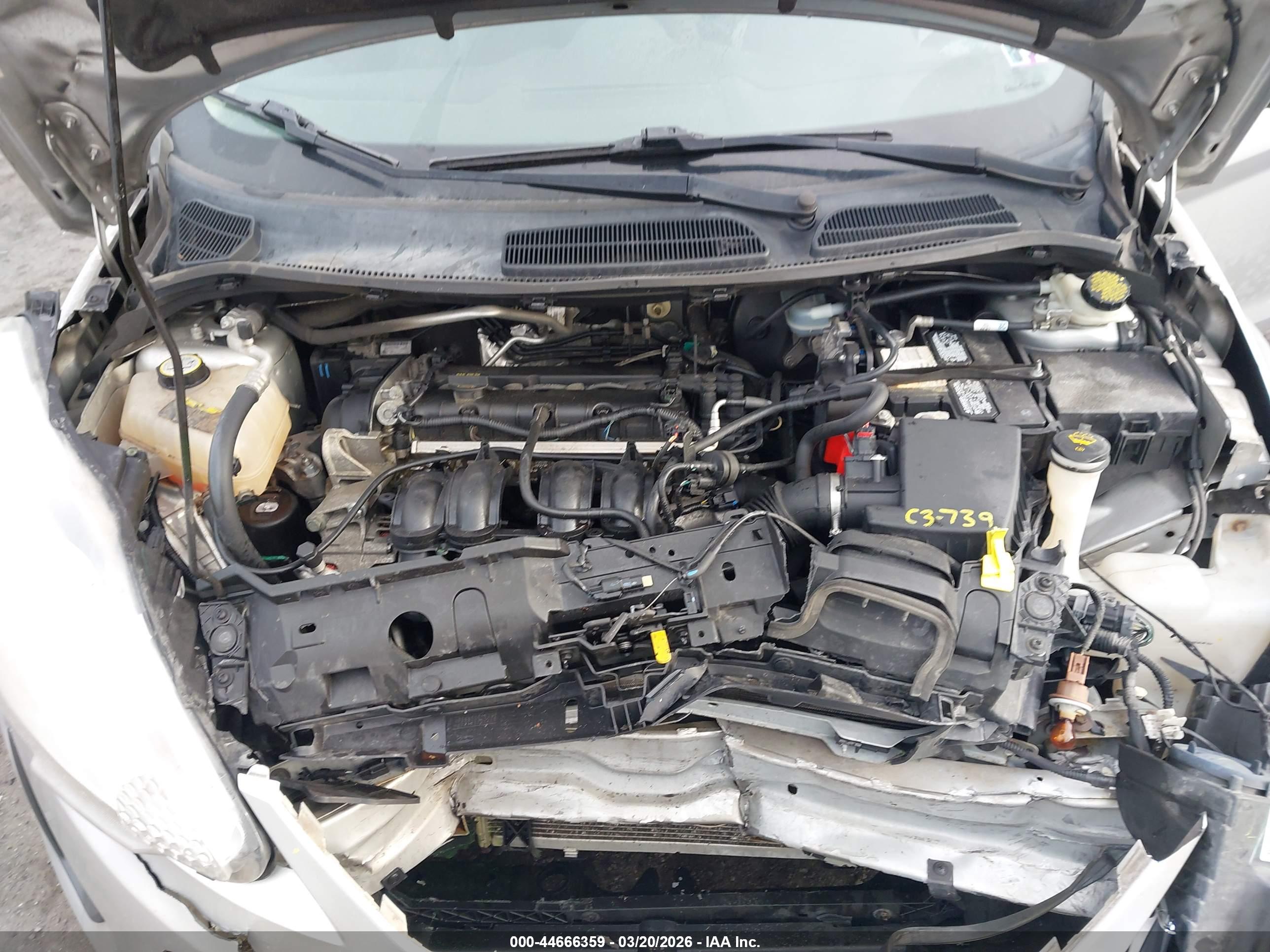 FORD FIESTA image 10