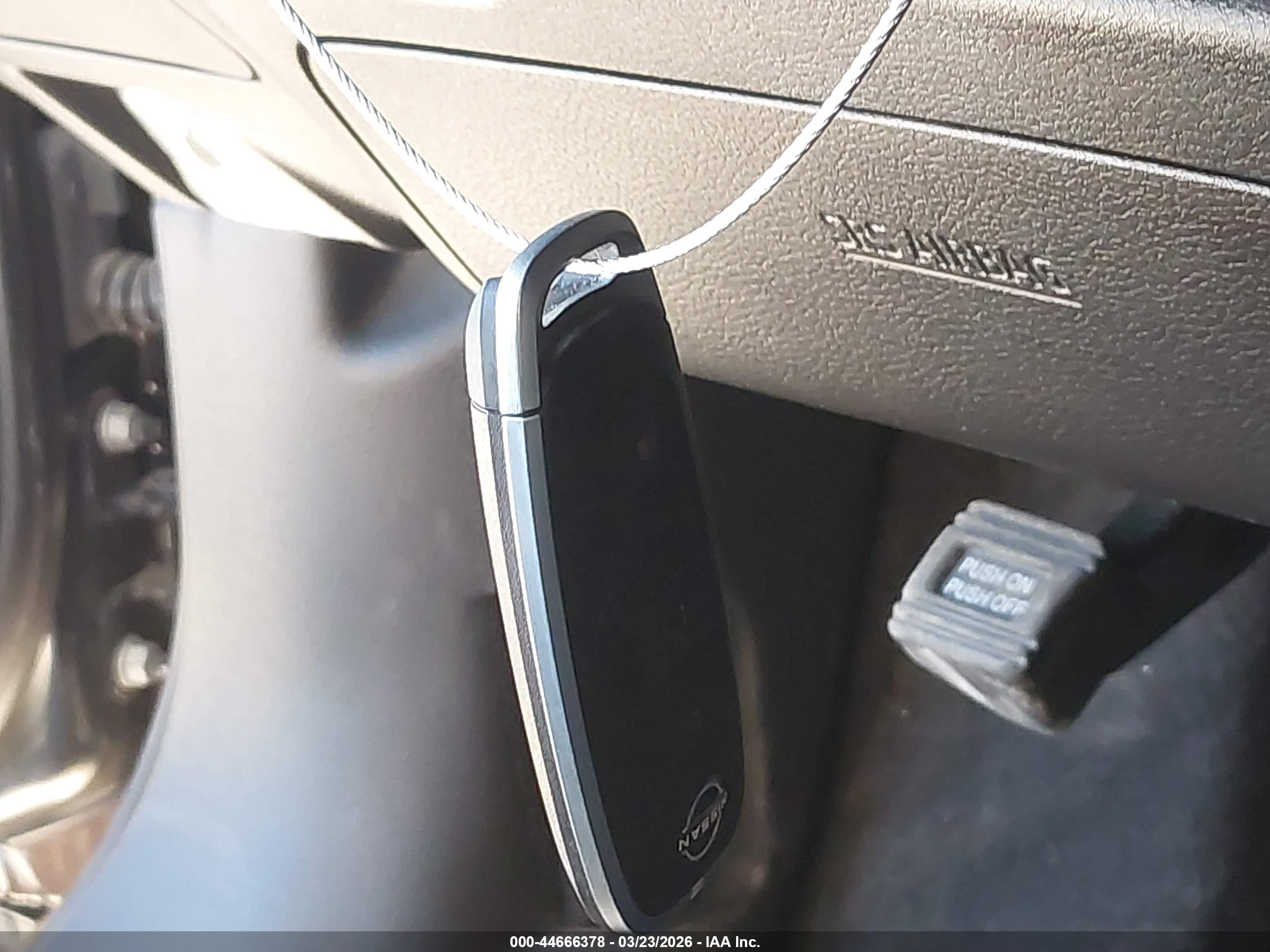 NISSAN SENTRA image 11