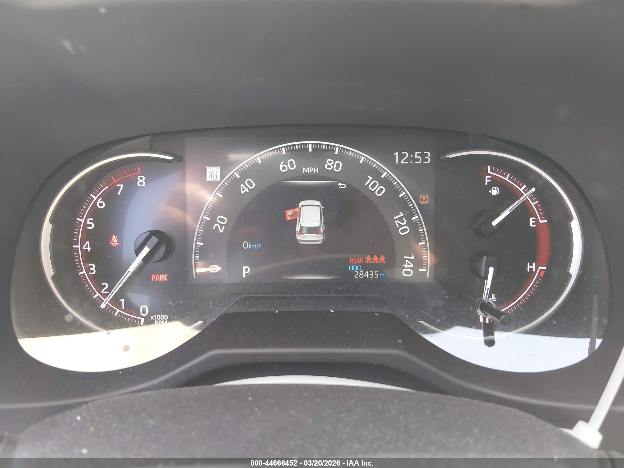 TOYOTA RAV4 image 7