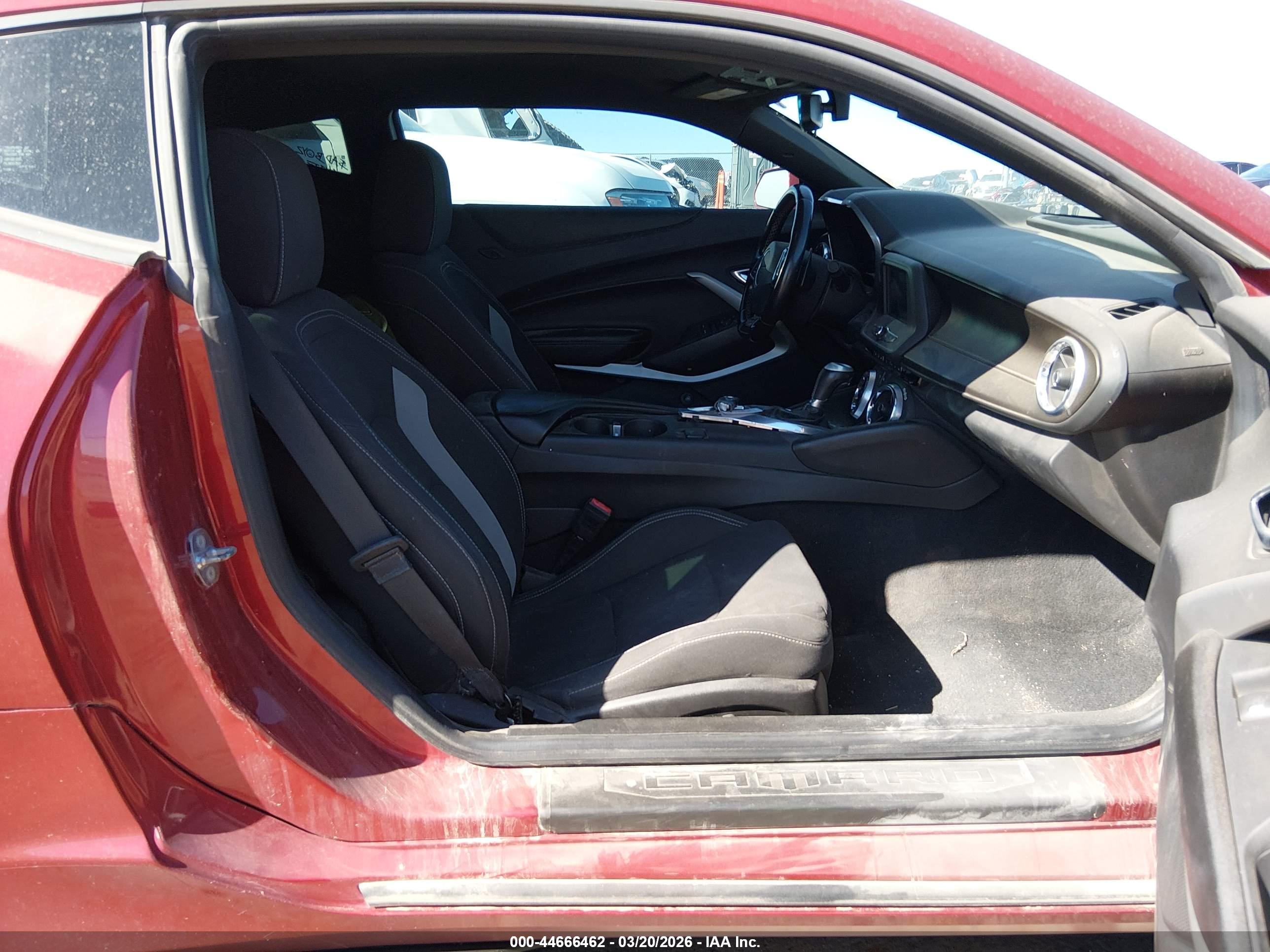 CHEVROLET CAMARO image 5