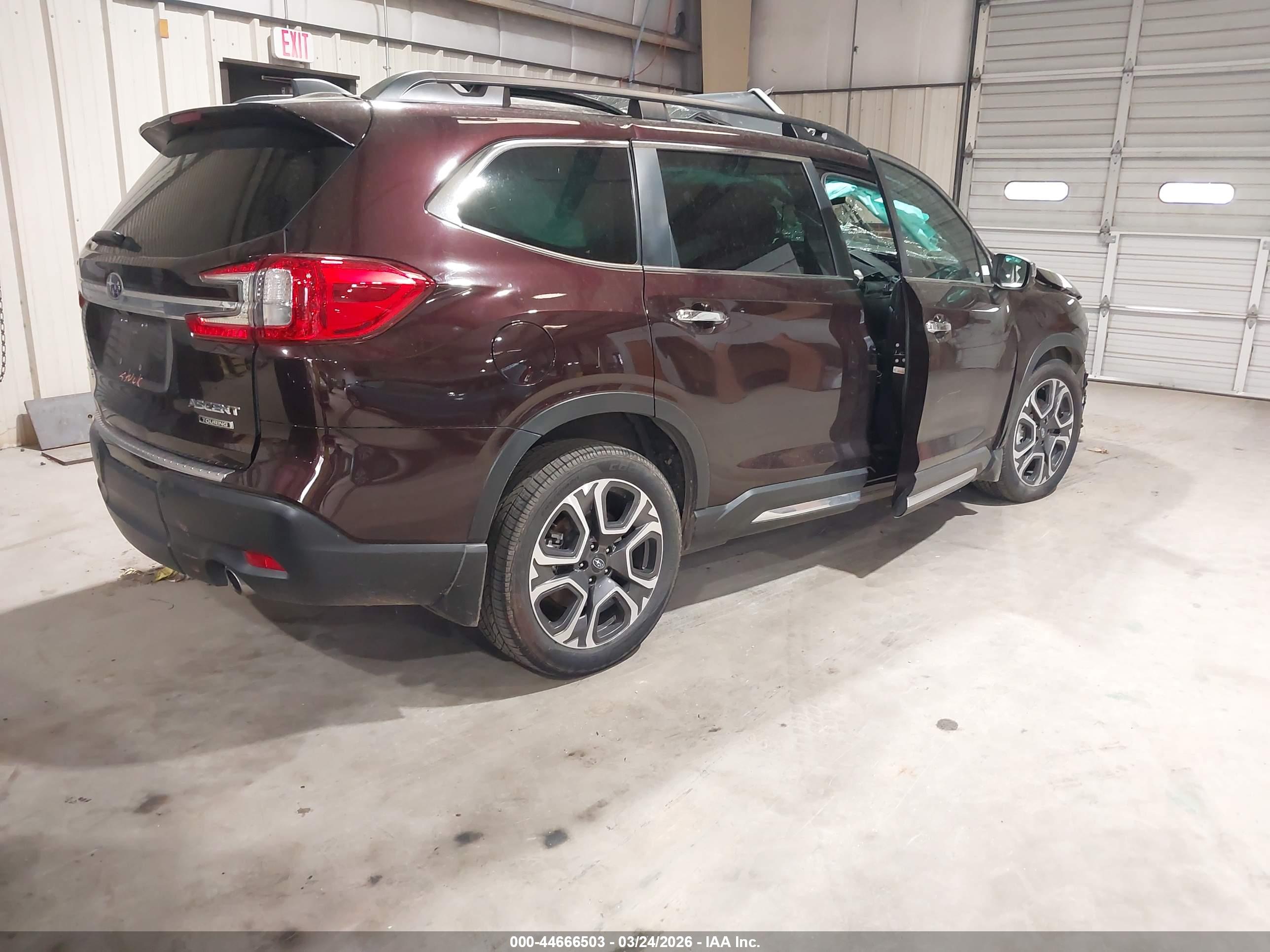 SUBARU ASCENT image 4