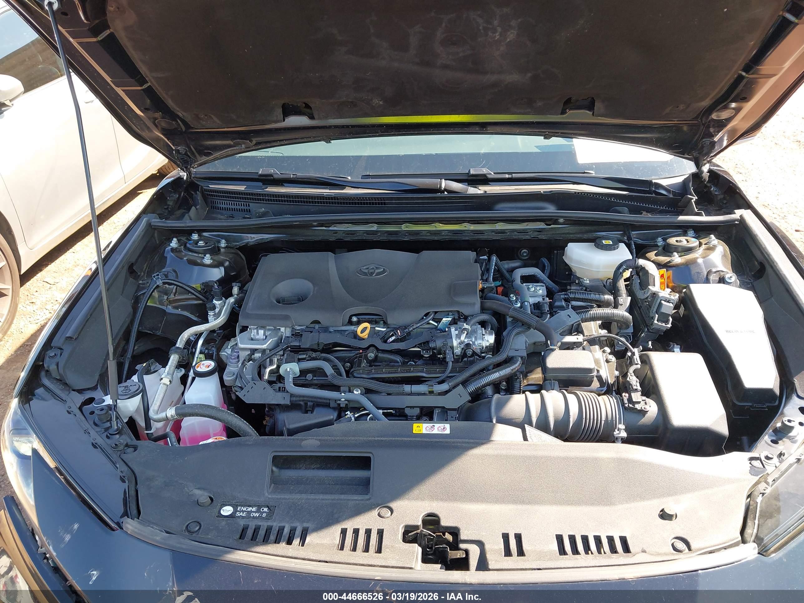 TOYOTA CAMRY image 10