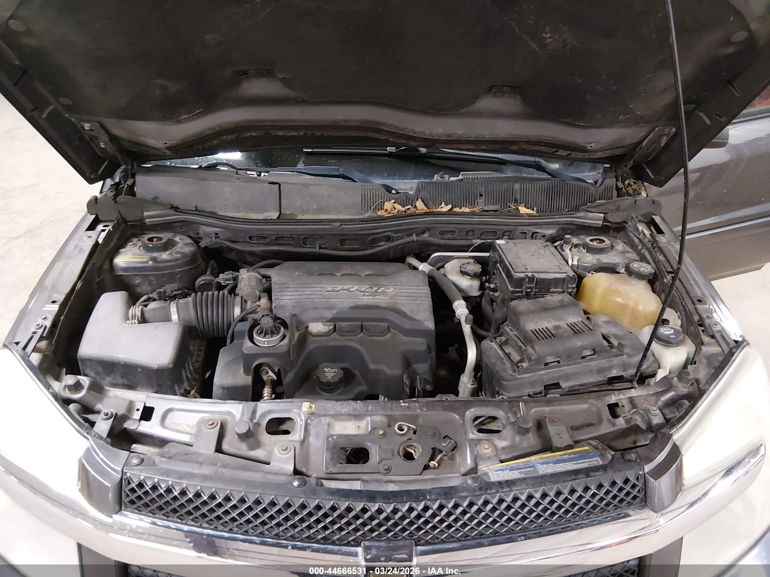 CHEVROLET EQUINOX image 10