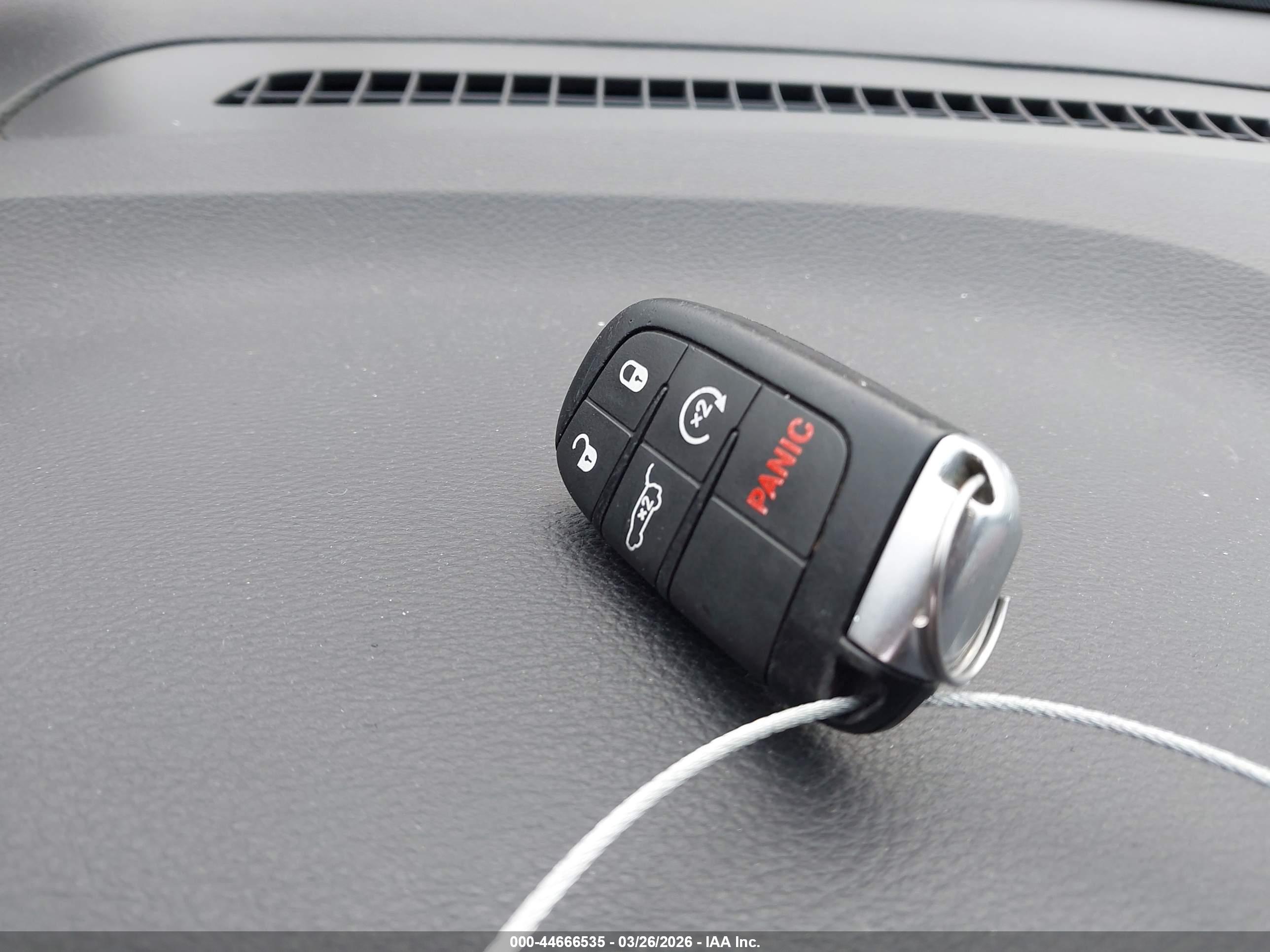 JEEP GRAND image 11