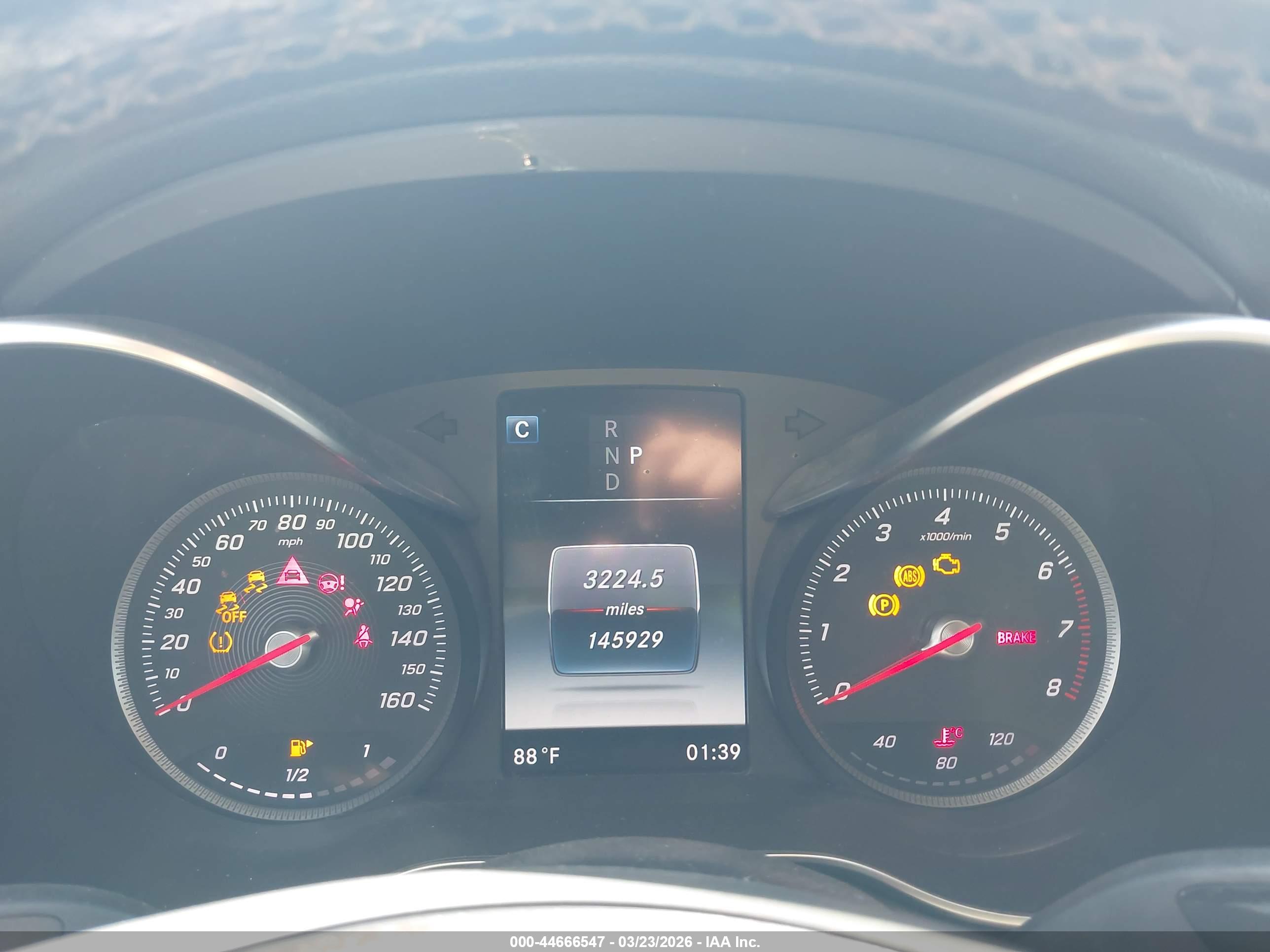 MERCEDES-BENZ GLC image 7
