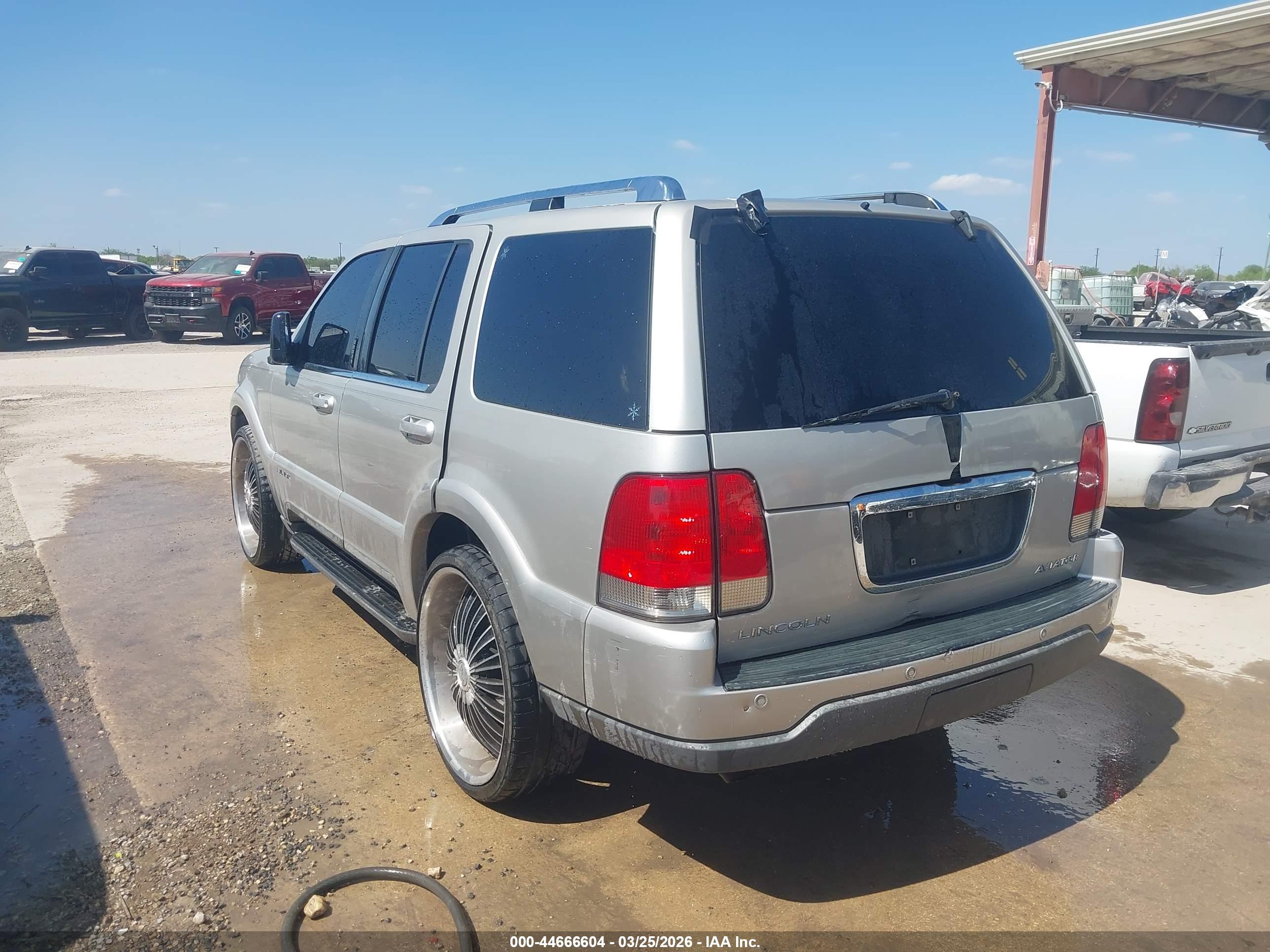 LINCOLN AVIATOR image 6
