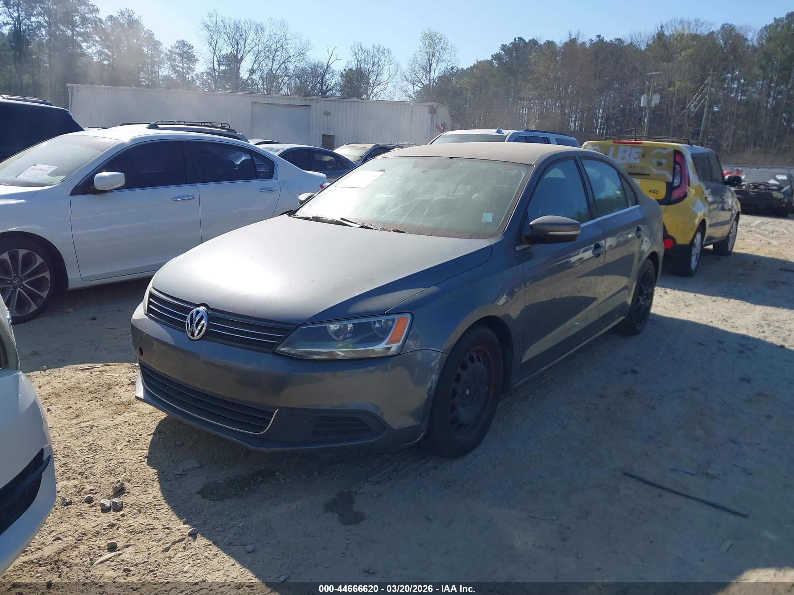 VOLKSWAGEN JETTA image 2