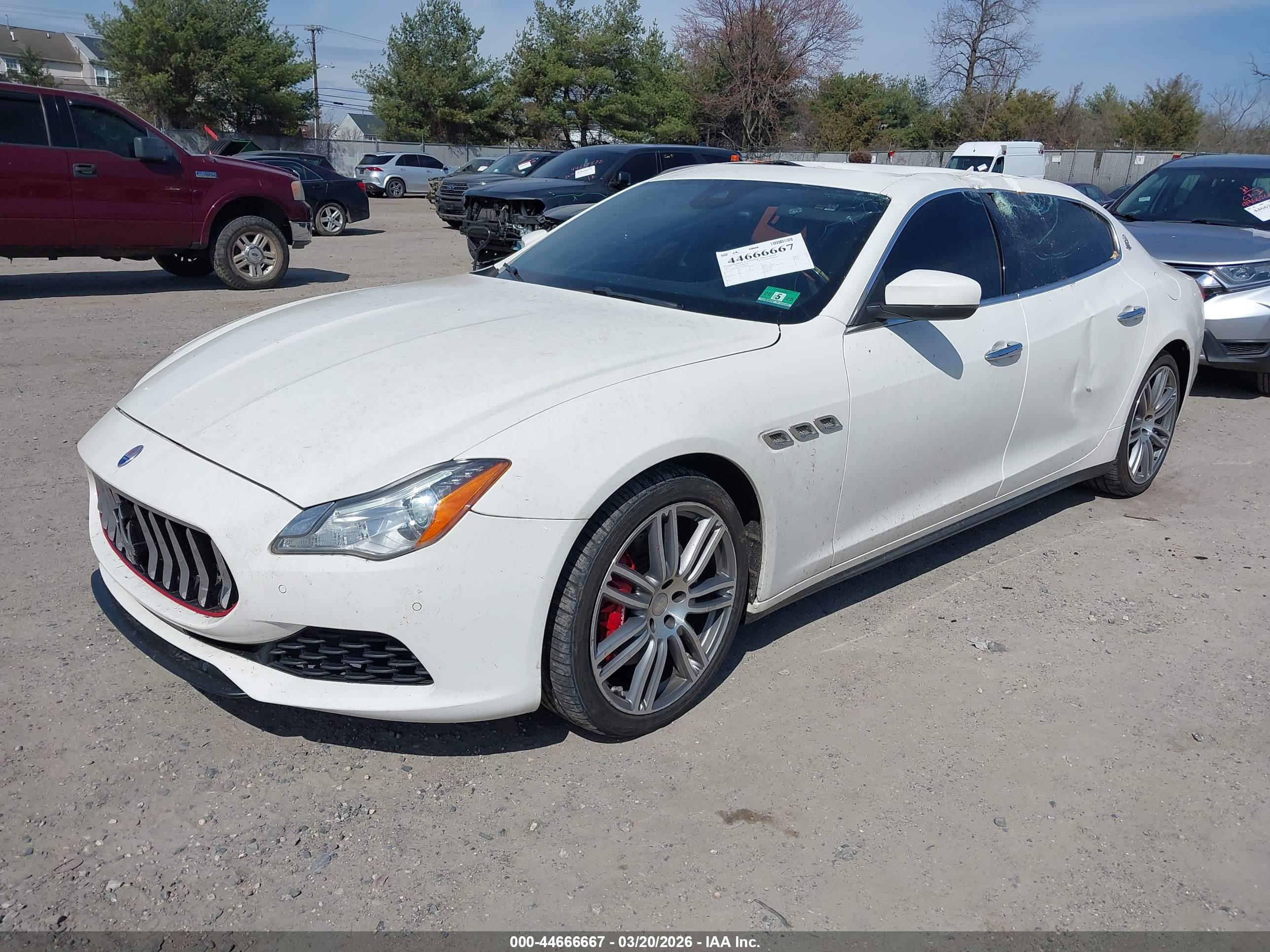 MASERATI QUATTROPORTE image 2
